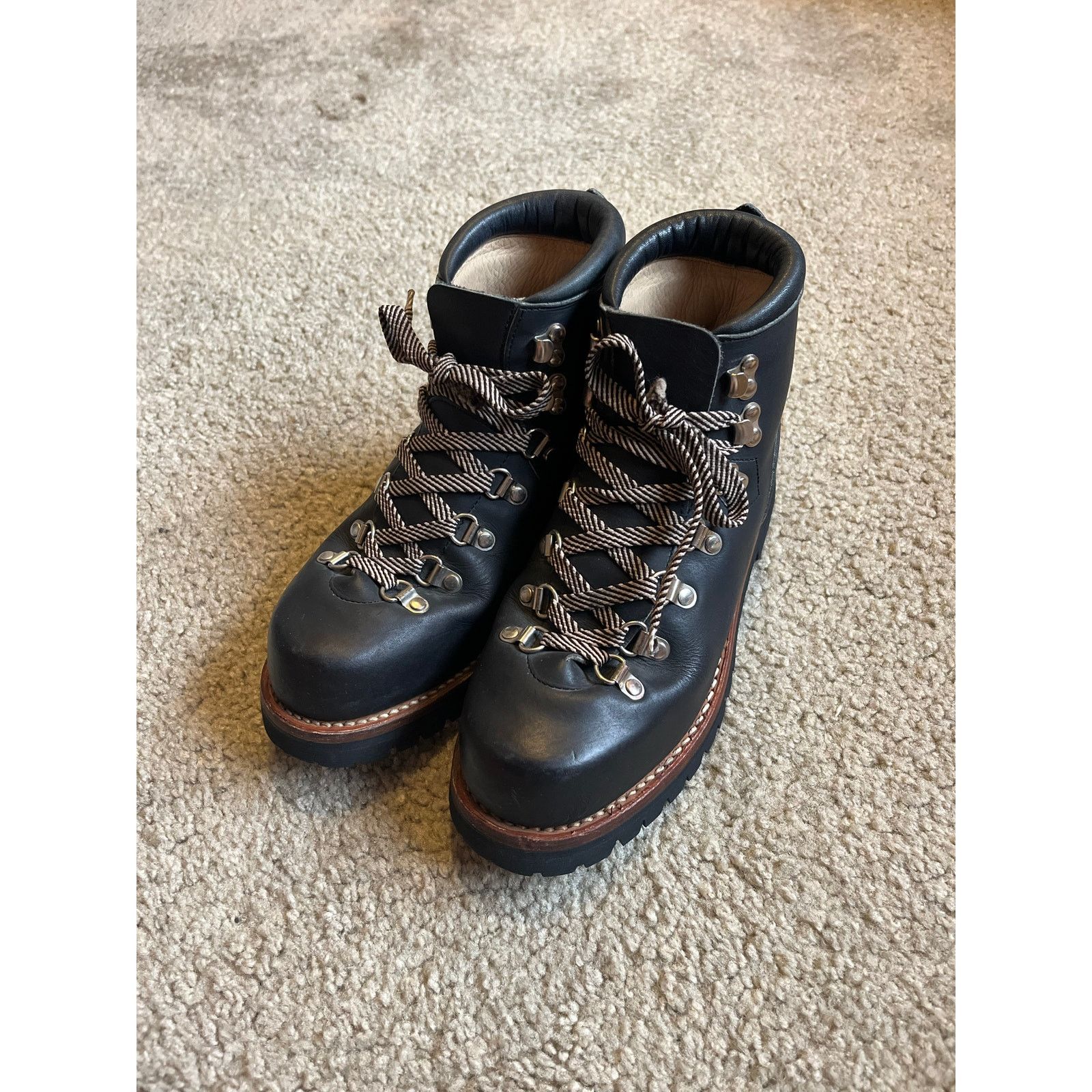 Bape × Nigo Authentic Bape 90’s Vibram Combat Hiking Boots US 6 Size US 6 / EU 39 - 3 Thumbnail
