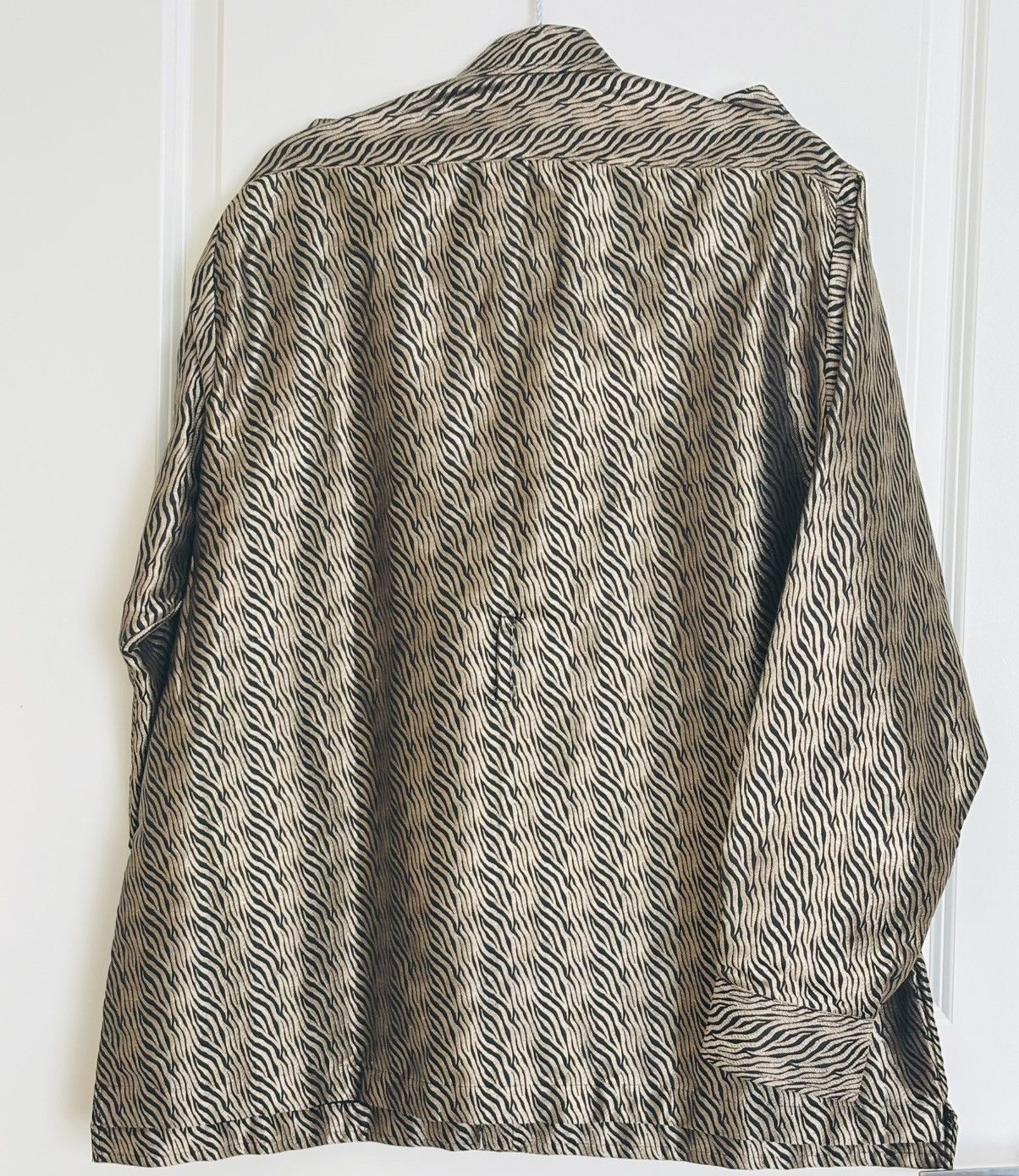 Designer Pure silk Black & Gold Unisex Jacket with Zebra pattern Size US L / EU 52-54 / 3 - 10 Thumbnail