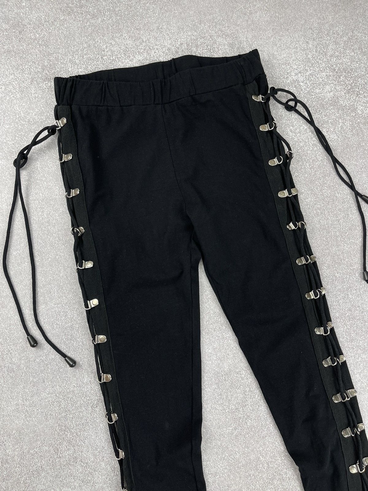 Japanese Brand Gothicana Bondage Leggings Pants Size Size 25" / US 0 / IT 36 - 2 Thumbnail