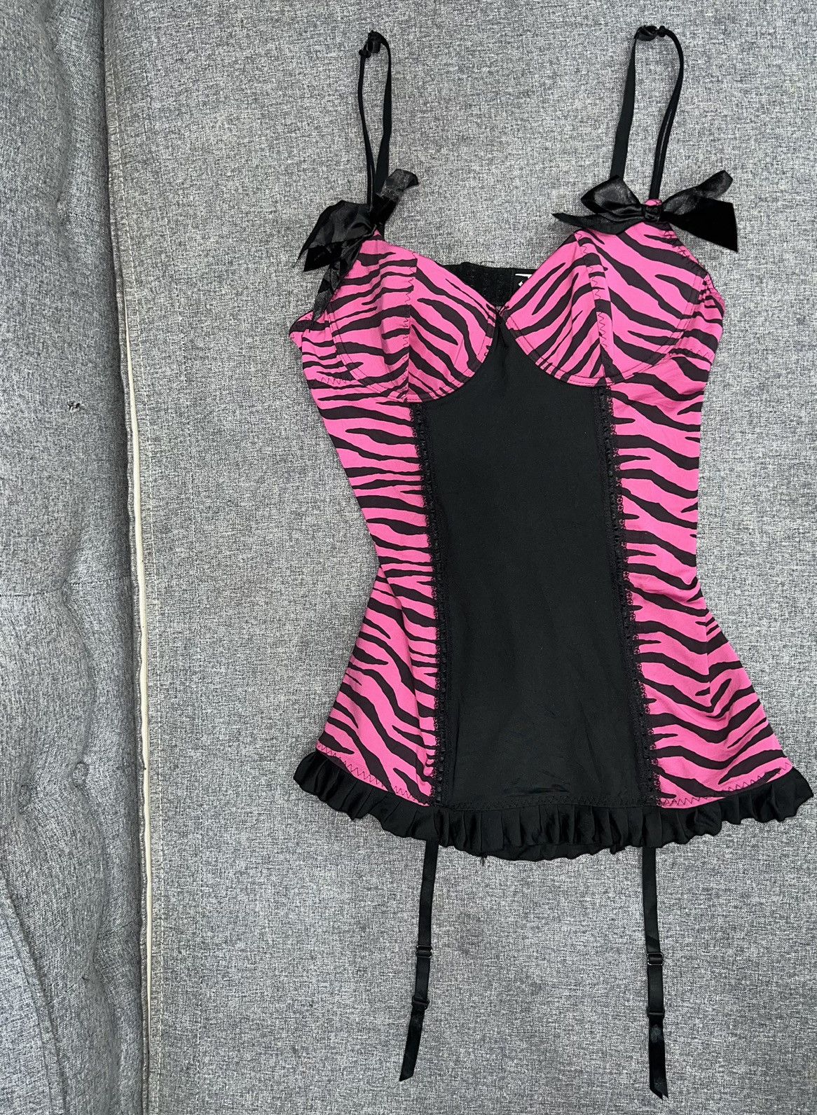 Tripp NYC Vintage Hot Topic zebra corset garter 🦓 🎀 Size M / US 6-8 / IT 42-44 - 7 Thumbnail