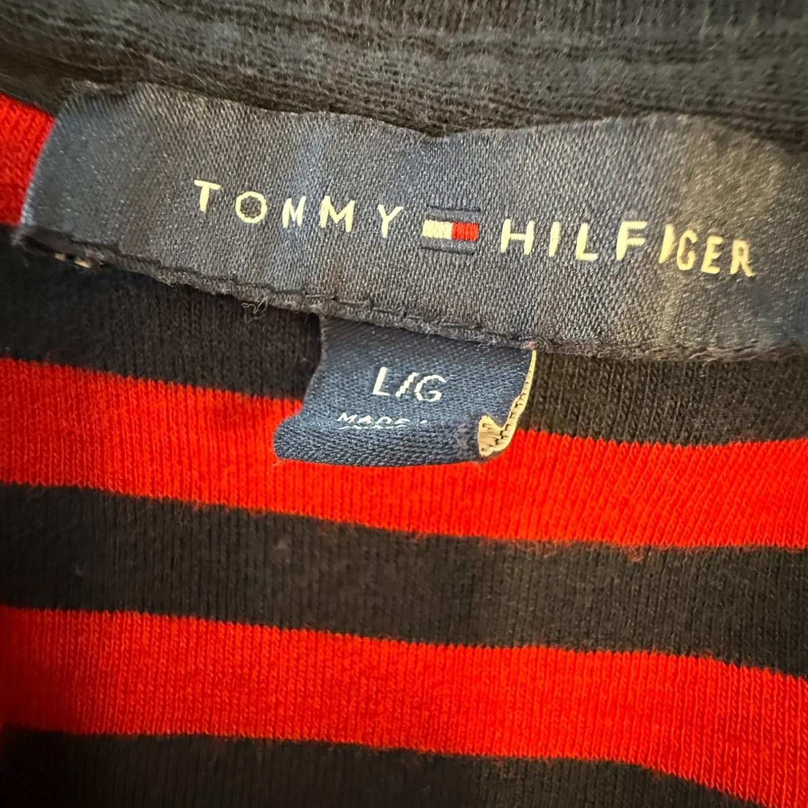 Tommy Hilfiger Tommy Hilfiger Henley navy red stripes gold trim SZ LG Size L / US 10 / IT 46 - 5 Thumbnail