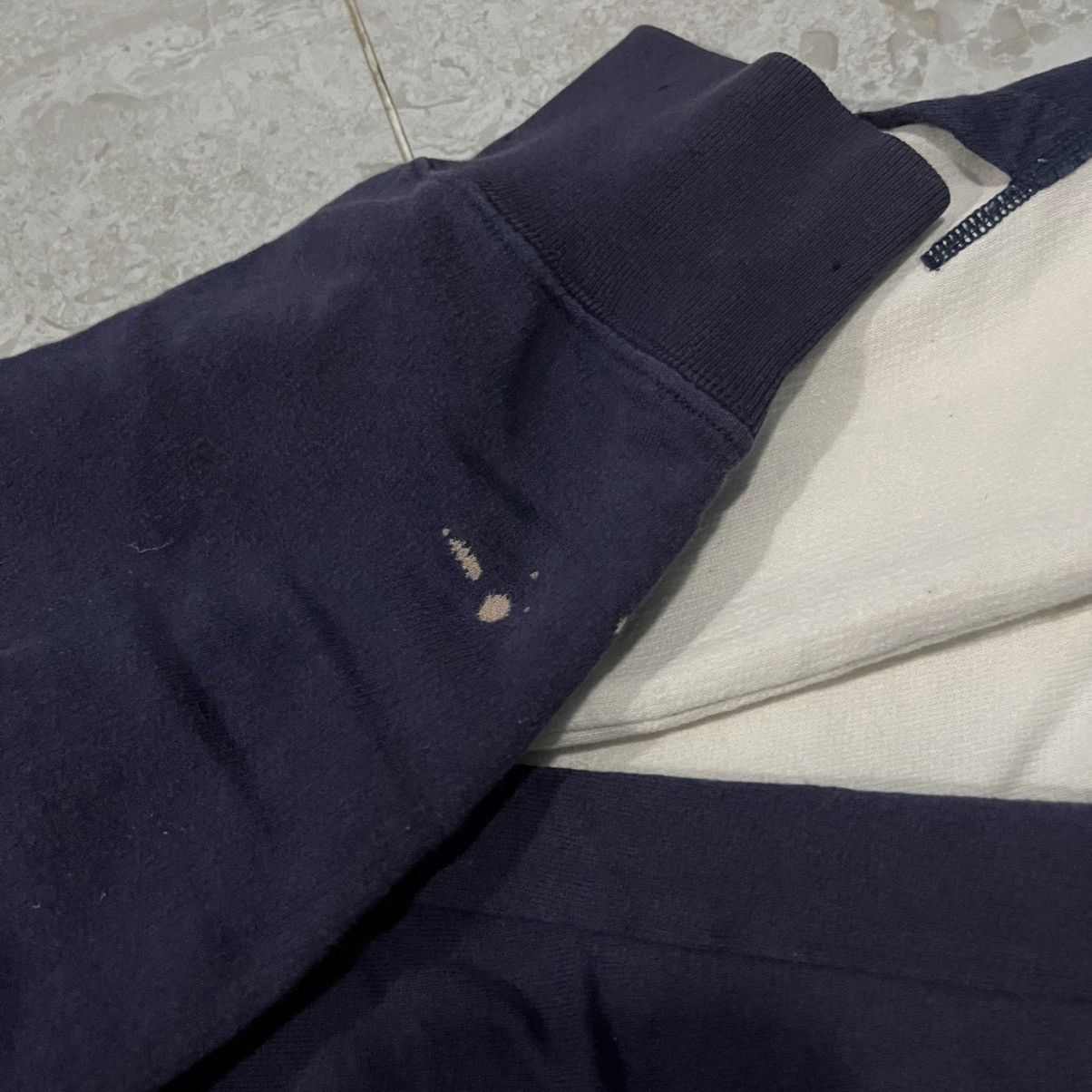 Hysteric Glamour (LAST DROP) Vintage 90 Hysteric Glamour Motel White Hoodie Size US L / EU 52-54 / 3 - 8 Thumbnail