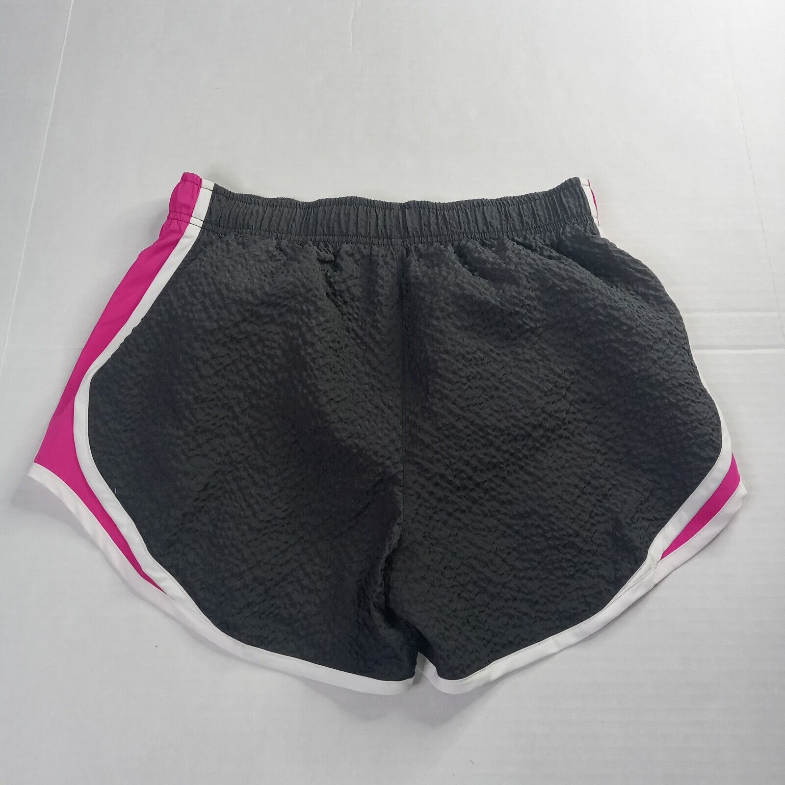 Nike Nike Tempo Icon Clash Textured Shorts Black Pink Women’s S Size 28" / US 6 / IT 42 - 7 Thumbnail