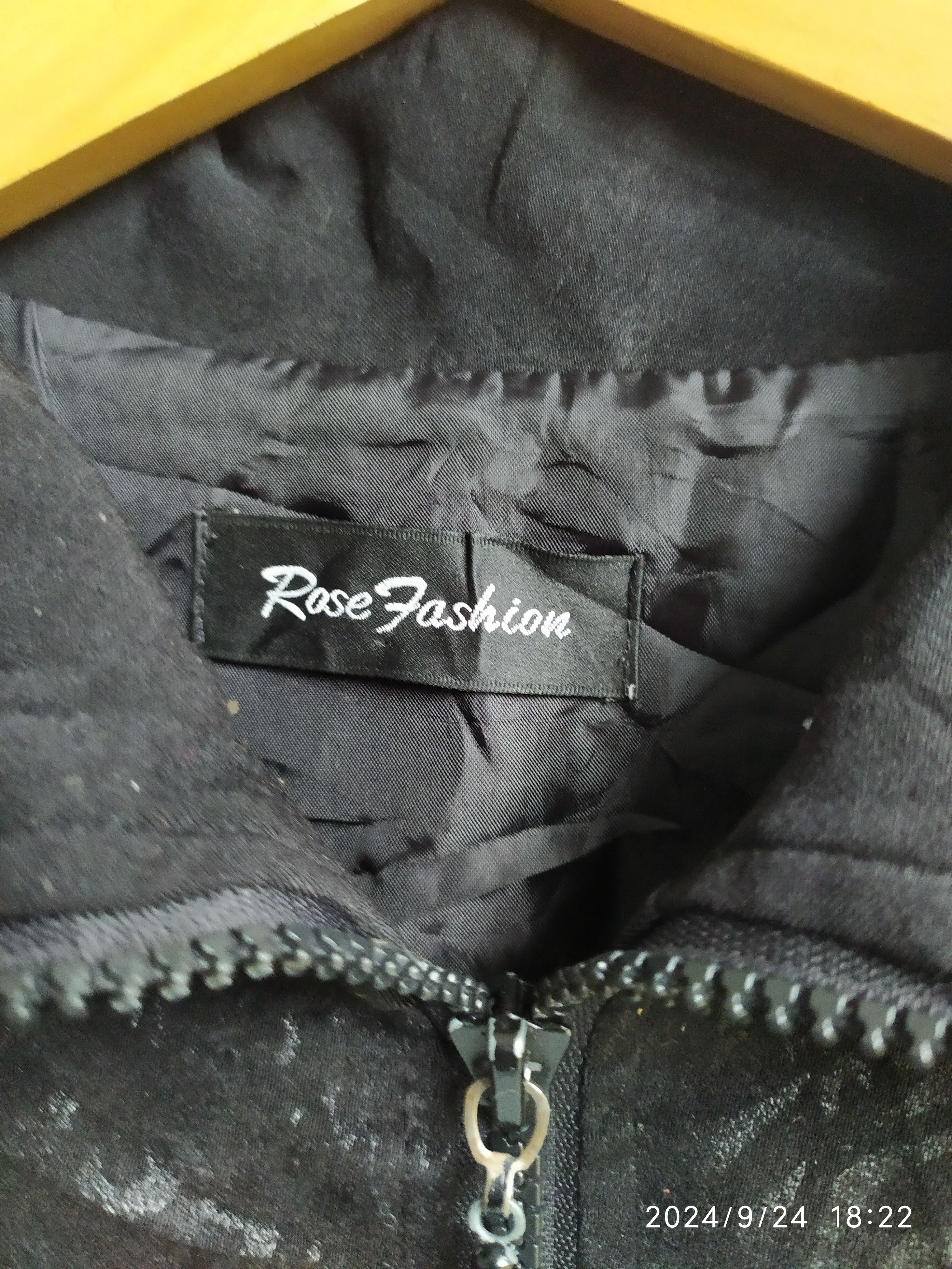 20471120 × If Six Was Nine × Japanese Brand Rose Fashion black Vest jacket Size US L / EU 52-54 / 3 - 6 Thumbnail