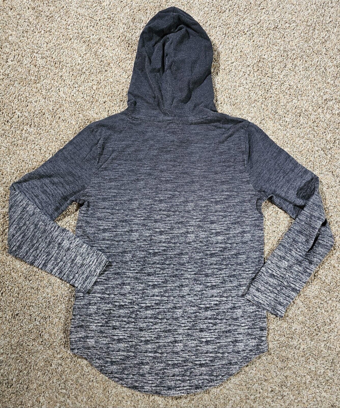 Designer Hollister Hoodie Mens XS Heather Gray Drawstring Hoodie Size US XS / EU 42 / 0 - 7 Thumbnail