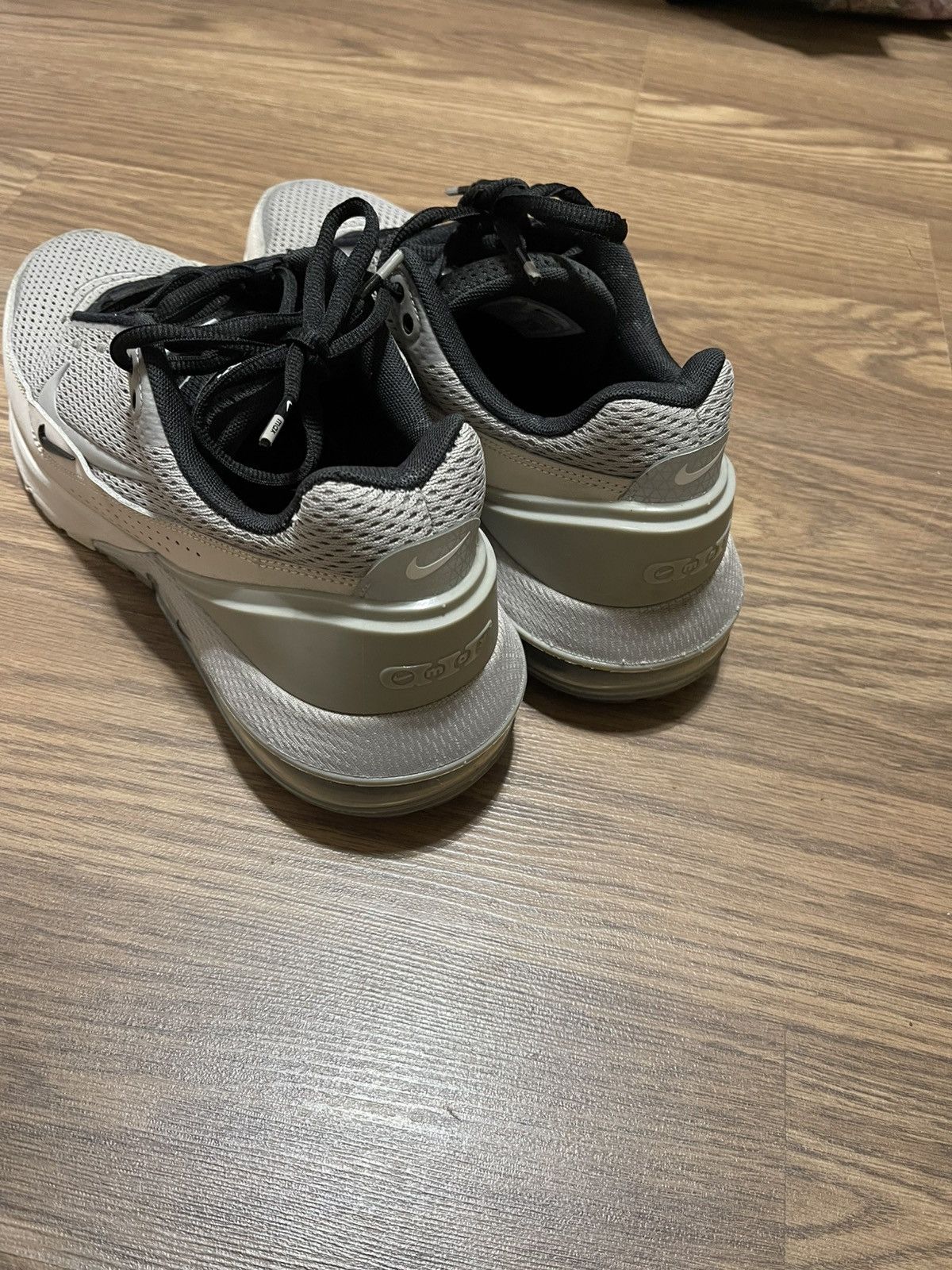 Nike Nike Air Max Pulse Cobblestone Size US 10.5 / EU 43-44 - 11 Thumbnail