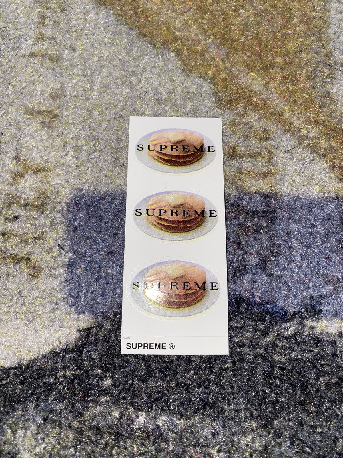 Supreme Supreme Pancakes Sticker Strip Size ONE SIZE - 1 Preview