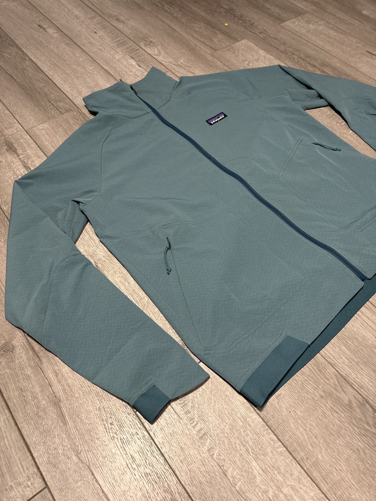 Patagonia Patagonia Crossstrata R1 Size M / US 6-8 / IT 42-44 - 4 Thumbnail
