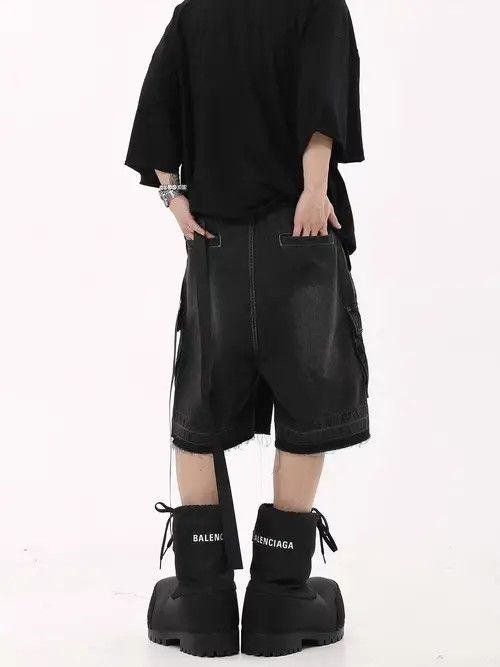 Japanese Brand Pepper x Yuki Vintage High Street Multi-Pocket Denim Shorts Size US 32 / EU 48 - 3 Thumbnail