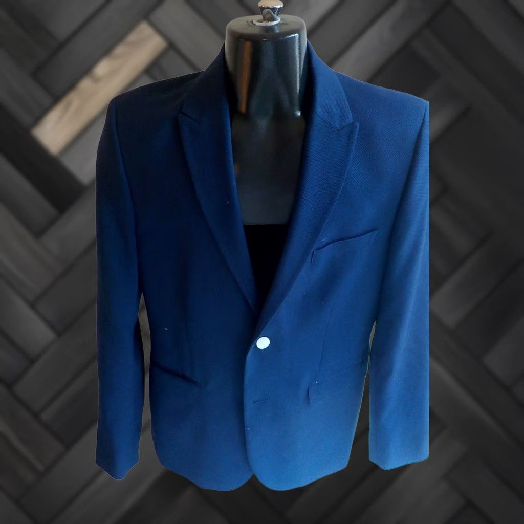 H&M H&M 2 Button Textured Suit Blue with White Buttons Jacket/Coat Size 40R Pants Size 33 Flat Front 30X? (Note: This is invalid due to constraints) Size 40R - 1 Thumbnail
