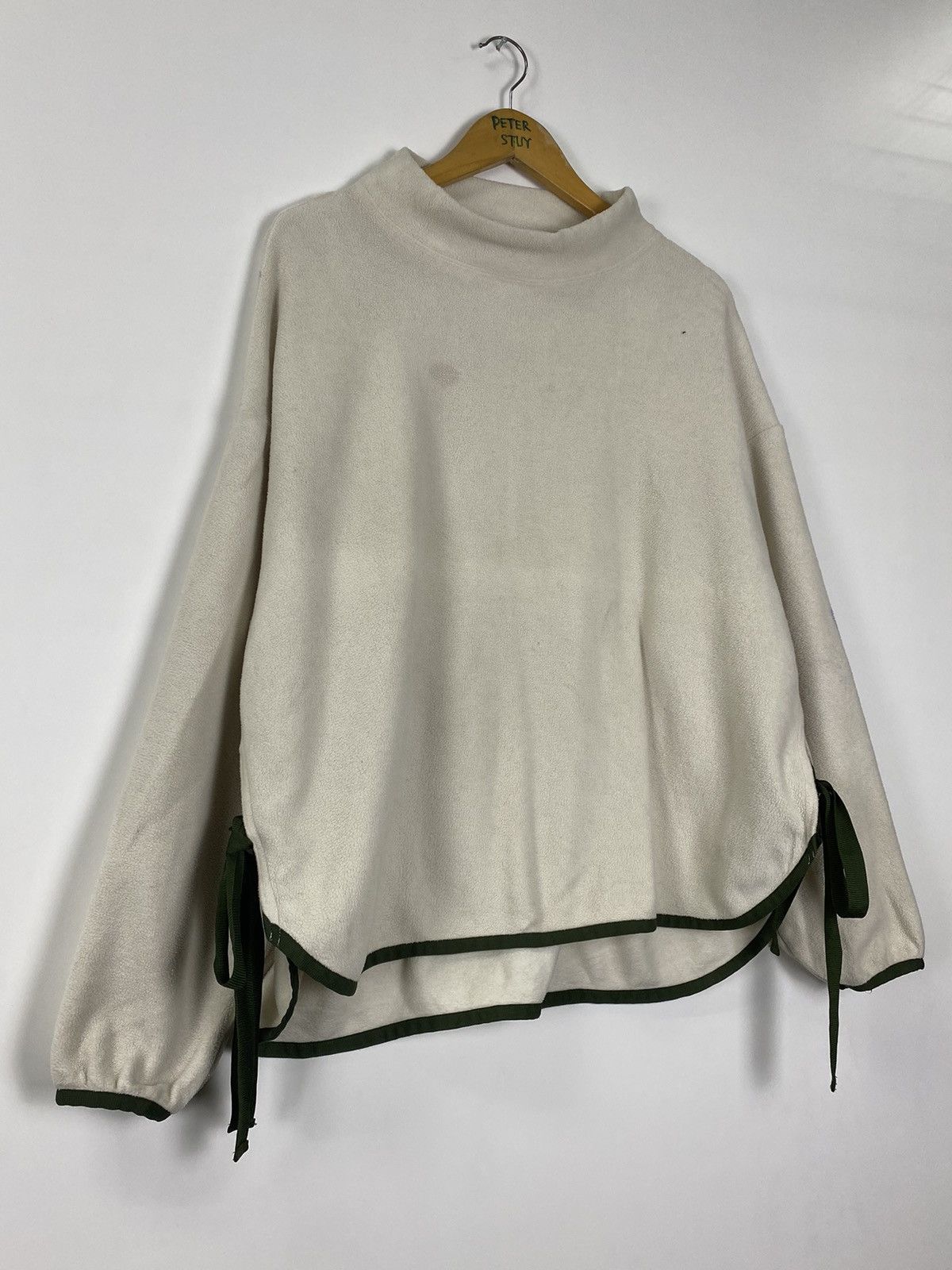 Uniqlo × White Mountaineering Uniqlo White Mountaineering Fleece Sweater Size XL / US 12-14 / IT 48-50 - 4 Thumbnail
