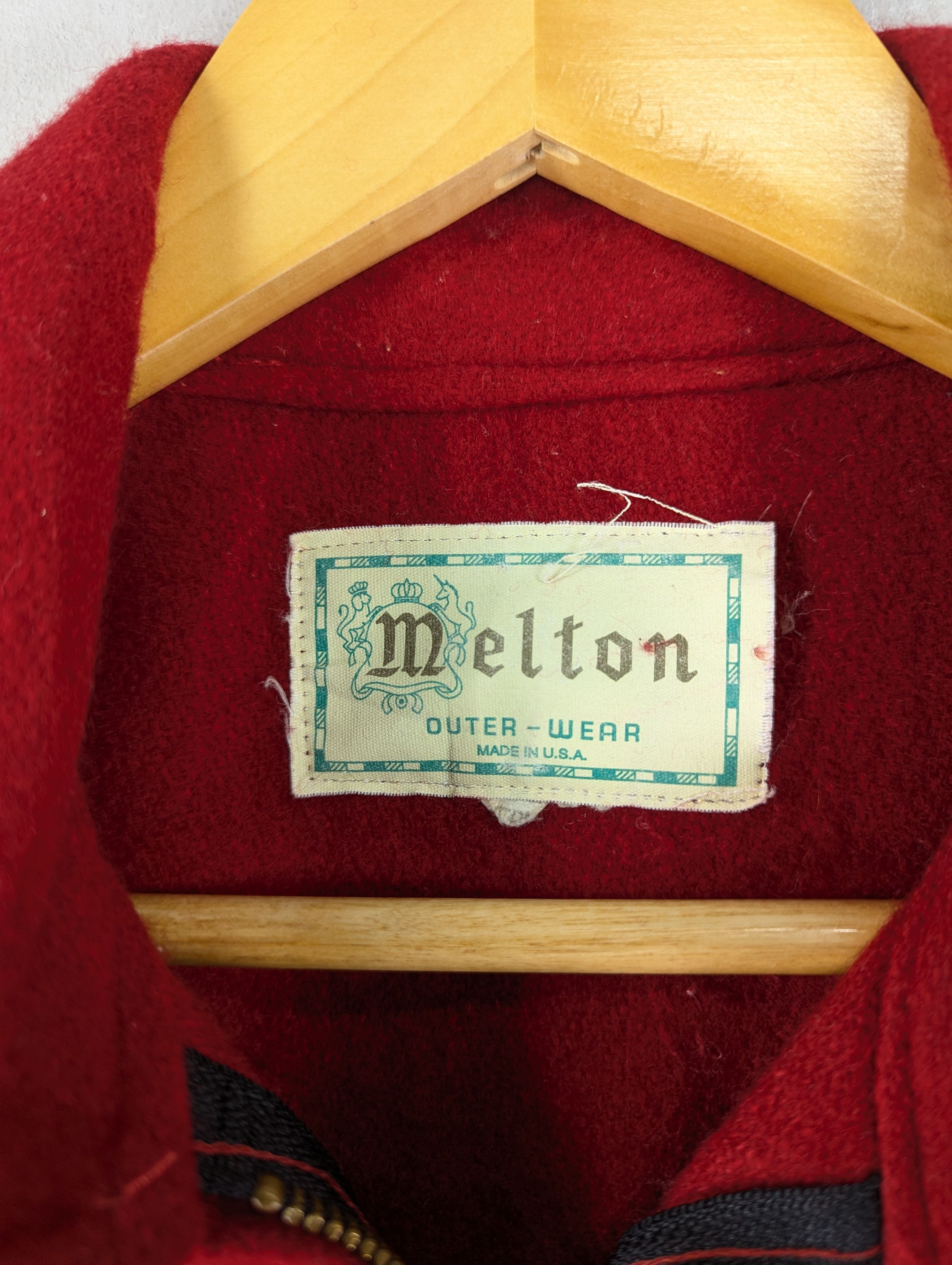 Vintage Vintage 1980s Melton Red Wool Jacket Size US L / EU 52-54 / 3 - 8 Thumbnail
