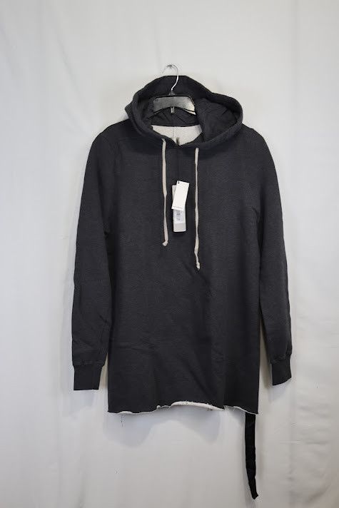 o1rshd1 Pullover Hoodie in Black