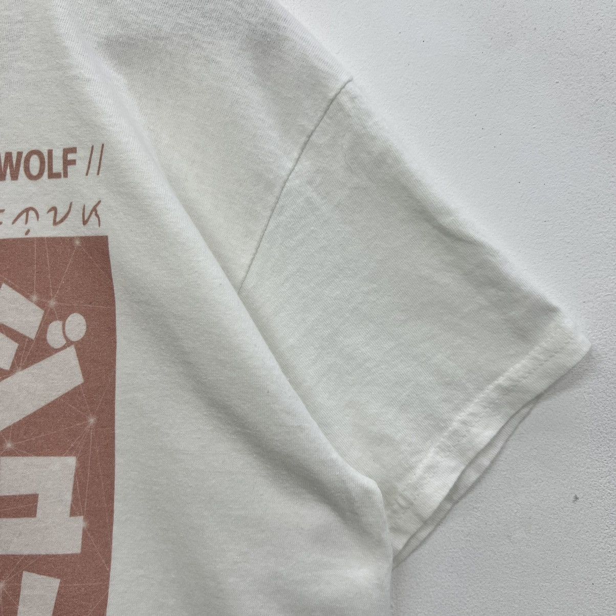 Anime Beastars Anime Series JUNO Gray Wolf Graphic Tshirt Size US M / EU 48-50 / 2 - 4 Thumbnail