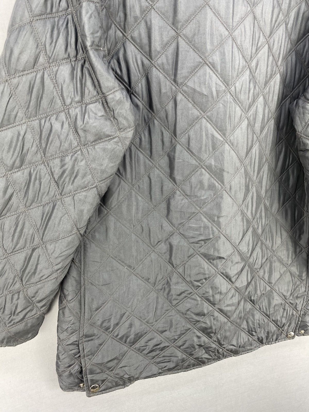 Salvatore Ferragamo Salvatore Ferragamo Quilted Nylon Snap Button Jacket Size US S / EU 44-46 / 1 - 6 Thumbnail