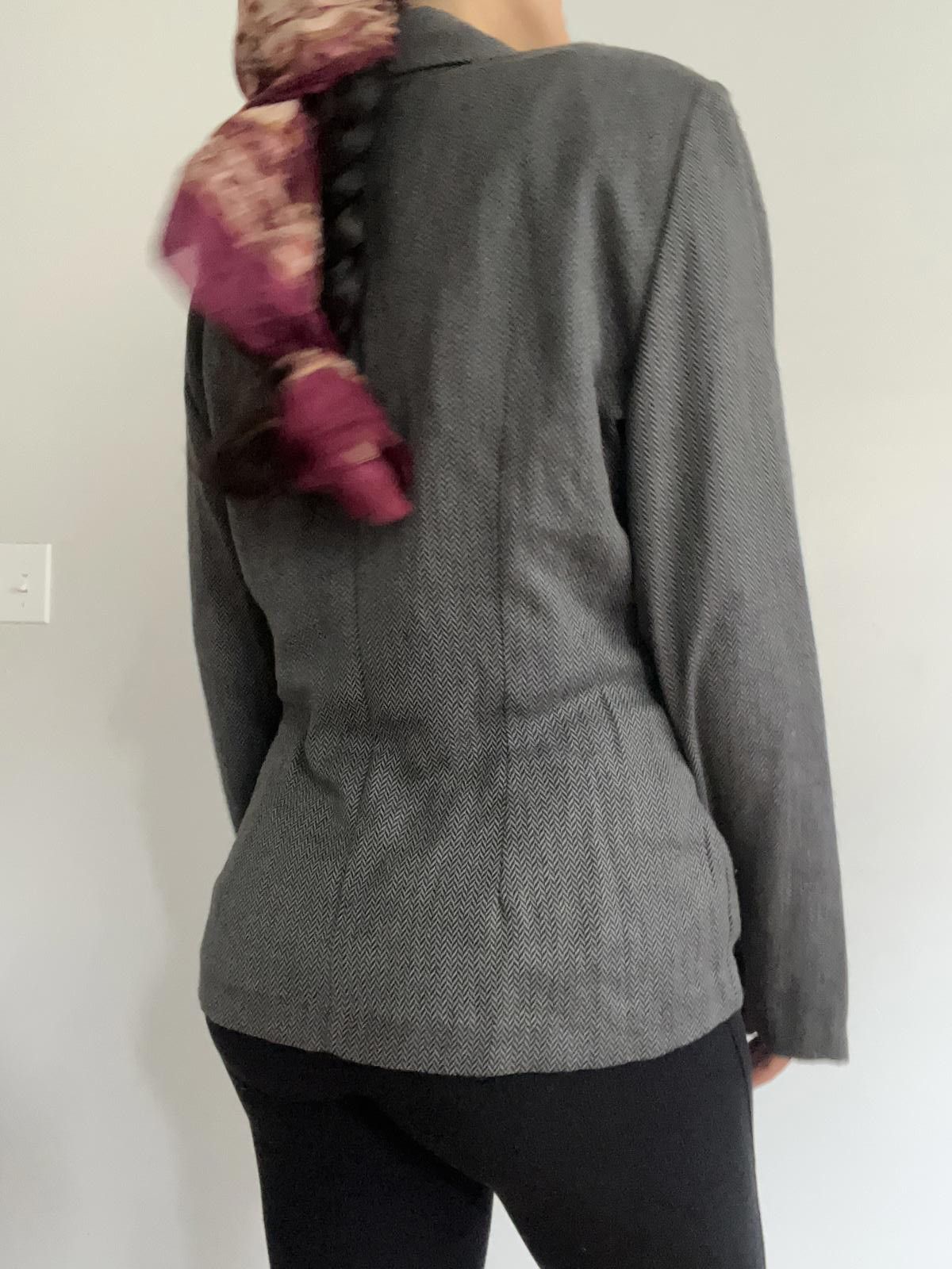 Other Women’s cute black blazer fitted well Size S / US 4 / IT 40 - 4 Thumbnail