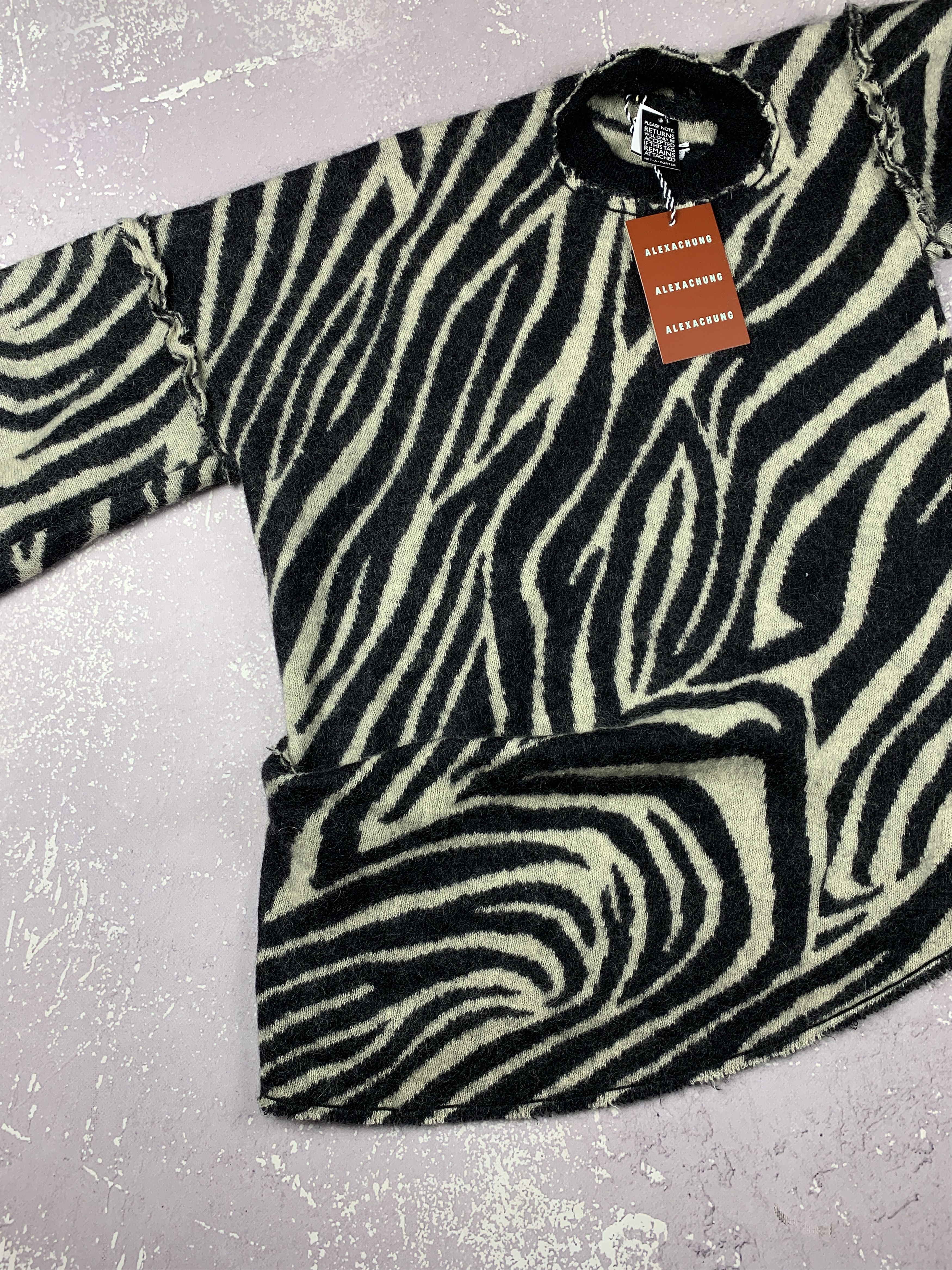 Alexa Chung BNWT $939 Alexa Chung Oversized Zebra Print Mohair Sweater Size S / US 4 / IT 40 - 6 Thumbnail