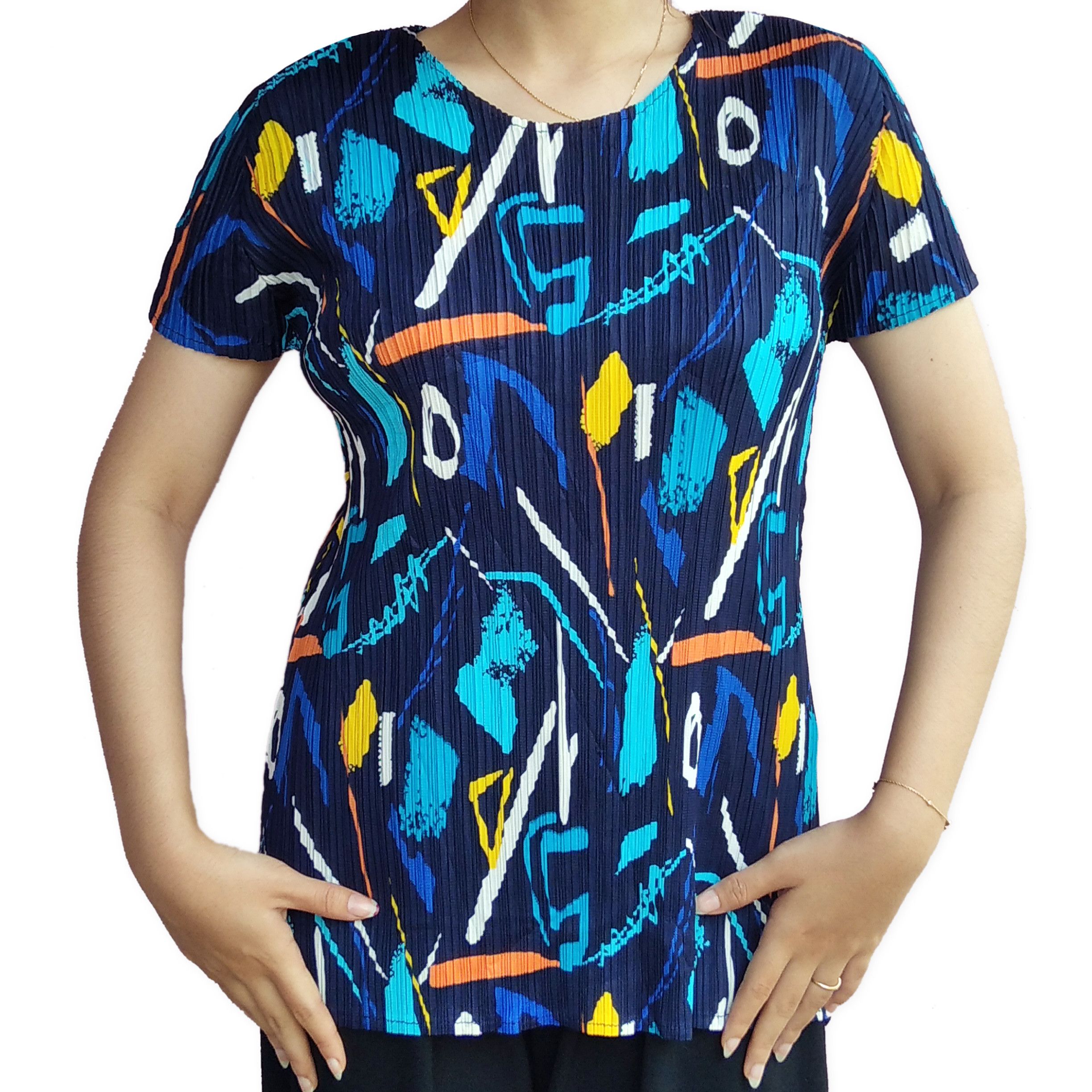 Issey Miyake Pleatsme Issey Miyake Style Pleated T-Shirt Size M / US 6-8 / IT 42-44 - 1 Thumbnail