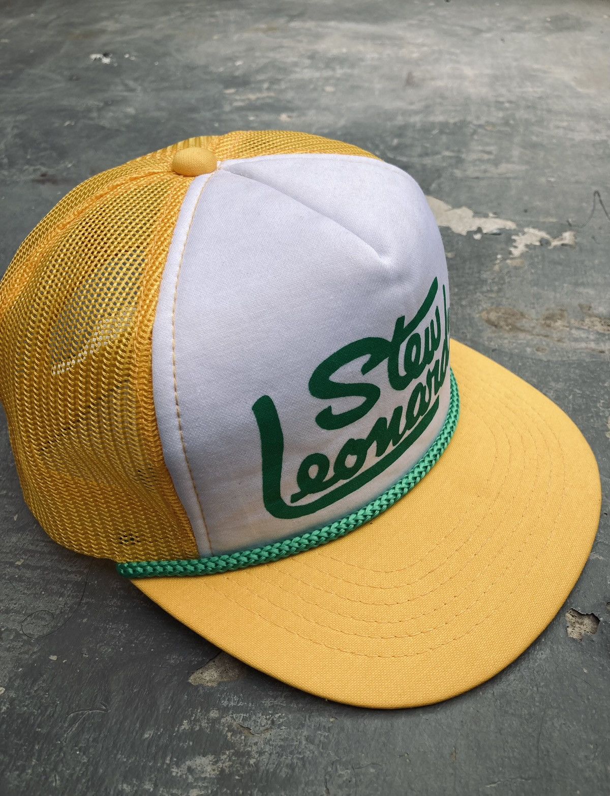 Other Vintage 80s Stew Leonards Mesh Trucker Hat Size ONE SIZE - 4 Thumbnail