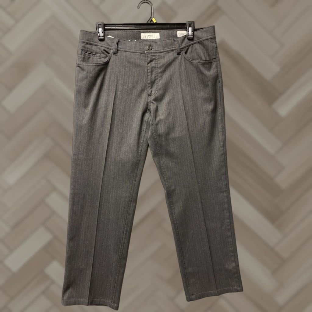 BRAX BRAX Feel Good Pants Mens 38x28 Gray Flat Front Dress Pants Slim/Classic Straight Leg 5-Pocket Comfortable Easy Care N/A Size US 38 / EU 54 - 1 Thumbnail