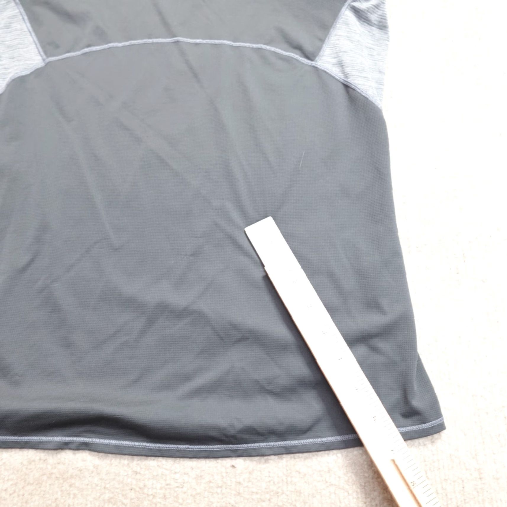 Patagonia Patagonia Capilene Womens Shirt M Gray Solid Airchaser Crew Neck Short Sleeve T-Shirt Casual Outdoor Basic Womens Size M / US 6-8 / IT 42-44 - 7 Thumbnail
