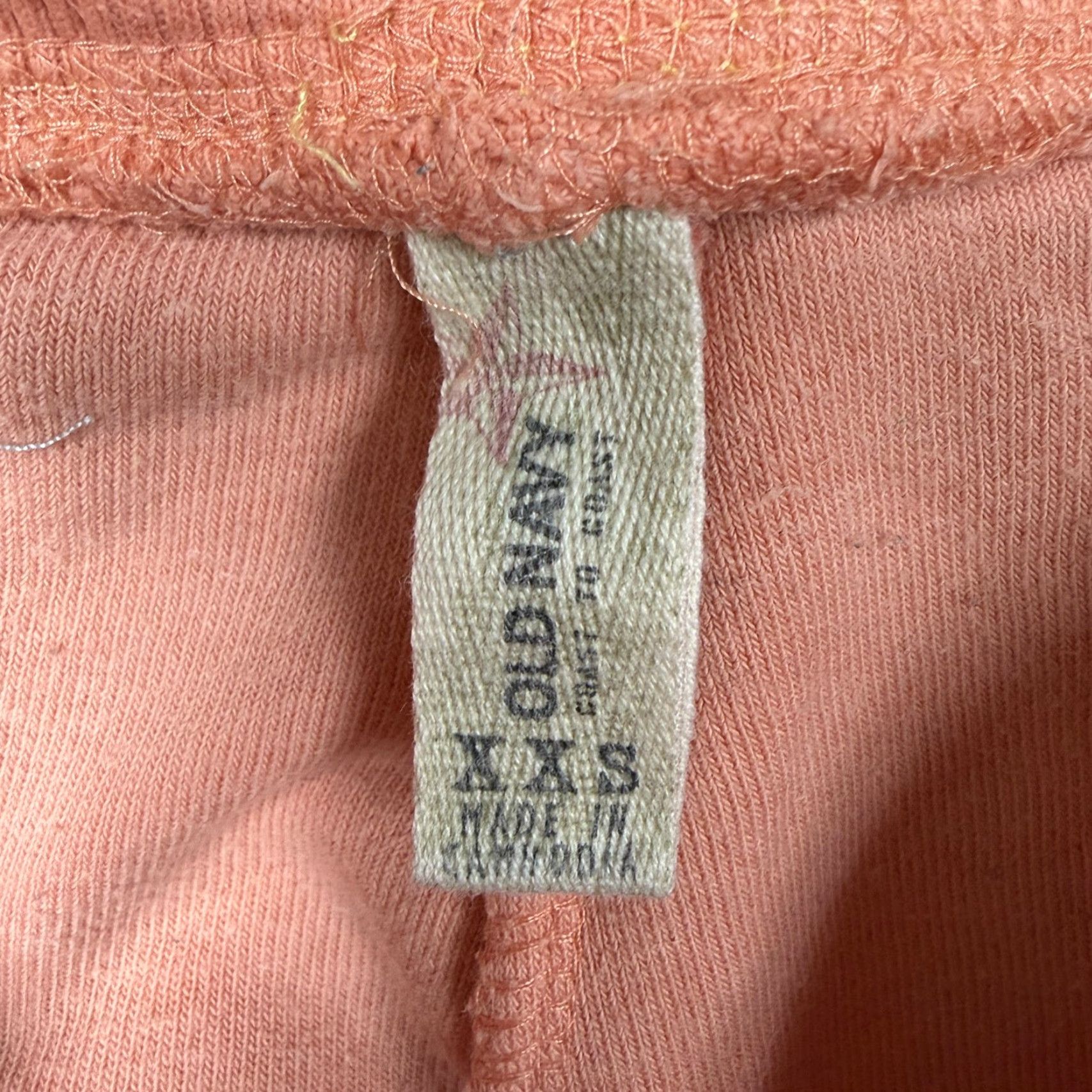 Old Navy VINTAGE Old Navy Sweat Shorts XXS Women's Casual Shorts 29x9 Peach Orange Terry Cloth Drawstring Elastic Waist Pockets Summer Size 24" / US 00 / IT 34 - 6 Thumbnail