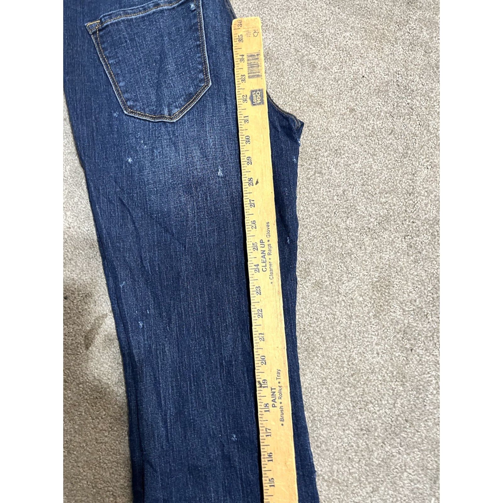 Old Navy Old Navy Jeans Women 6 Regular blue straight denim Distressed Pockets Zip Cotton Blend Spandex Denim Size 28" / US 6 / IT 42 - 7 Thumbnail