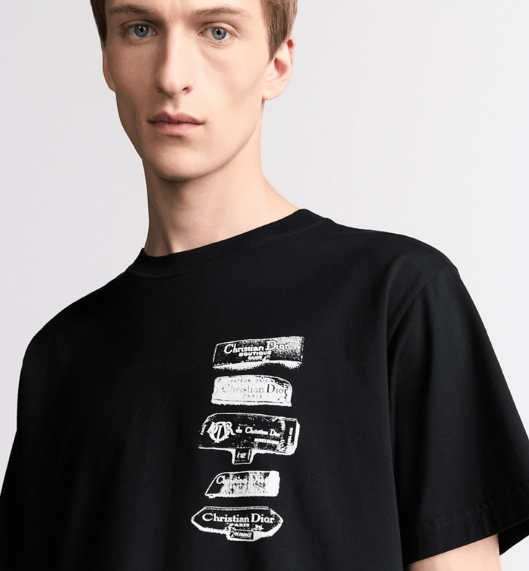 Dior o1w1db11025 513J69 Dior Archives Labels T-Shirt in Black Size US S / EU 44-46 / 1 - 5 Thumbnail