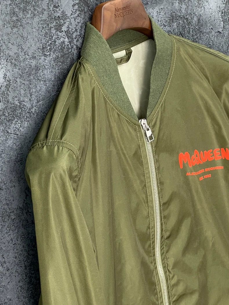 Alexander McQueen Alexander McQUEEN Letter logo printed jacket material 45% m Size US M / EU 48-50 / 2 - 6 Thumbnail