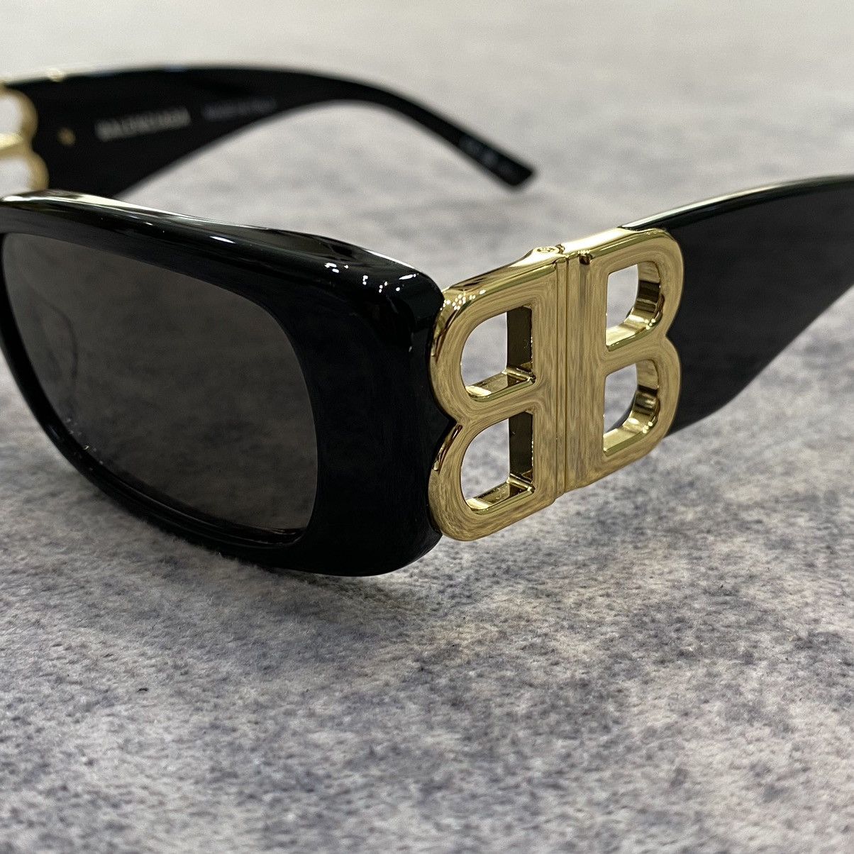 Balenciaga Balenciaga BB0096S 001 Size ONE SIZE - 2 Thumbnail