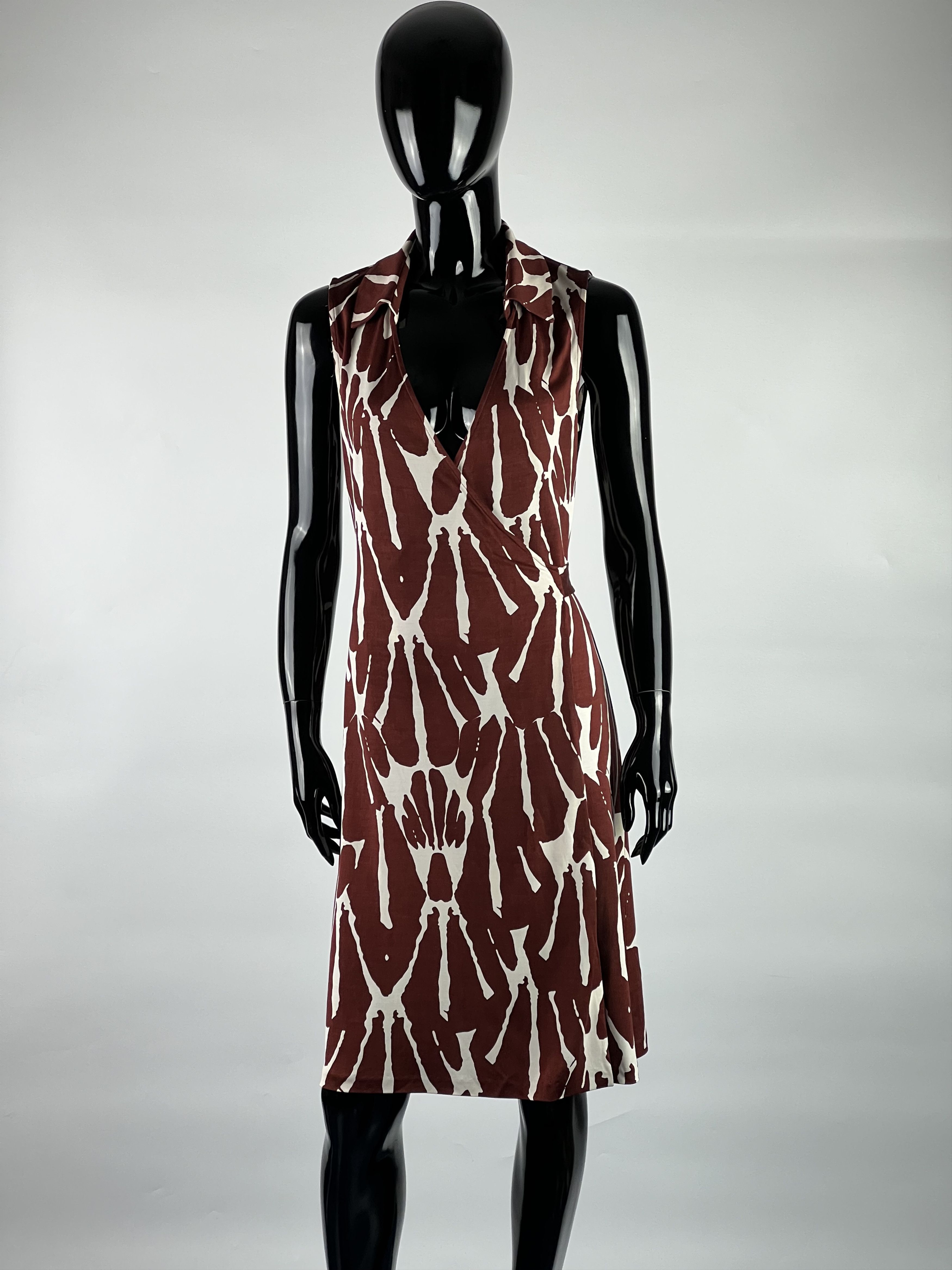 Diane von Furstenberg × Vintage Diane Von Furstenberg 100% Silk Sleeveless Wrap Dress US 8 Size M / US 6-8 / IT 42-44 - 1 Thumbnail