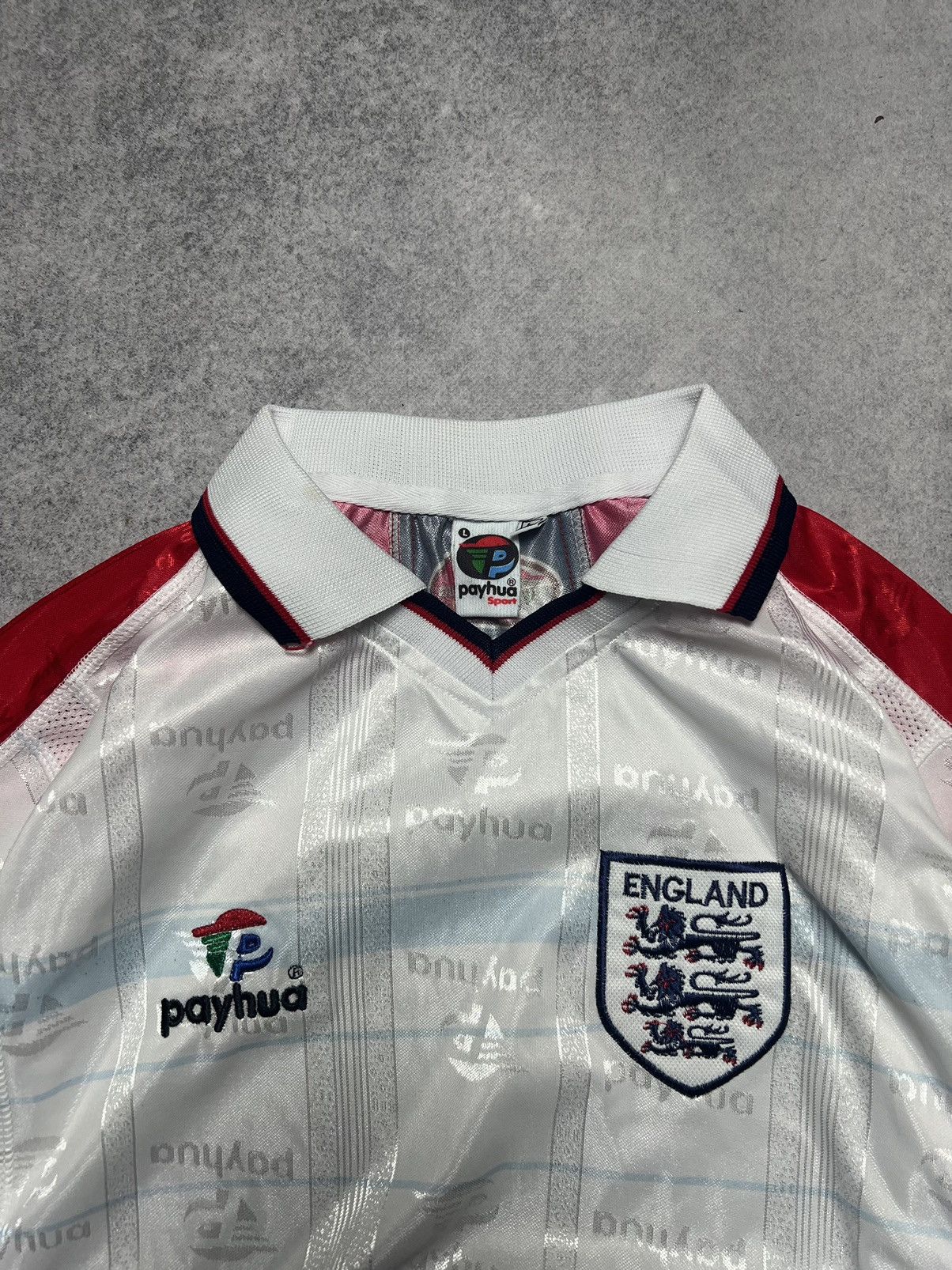 Vintage Vintage Y2K England Football Soccer Blockcore style Jersey Size US L / EU 52-54 / 3 - 4 Thumbnail