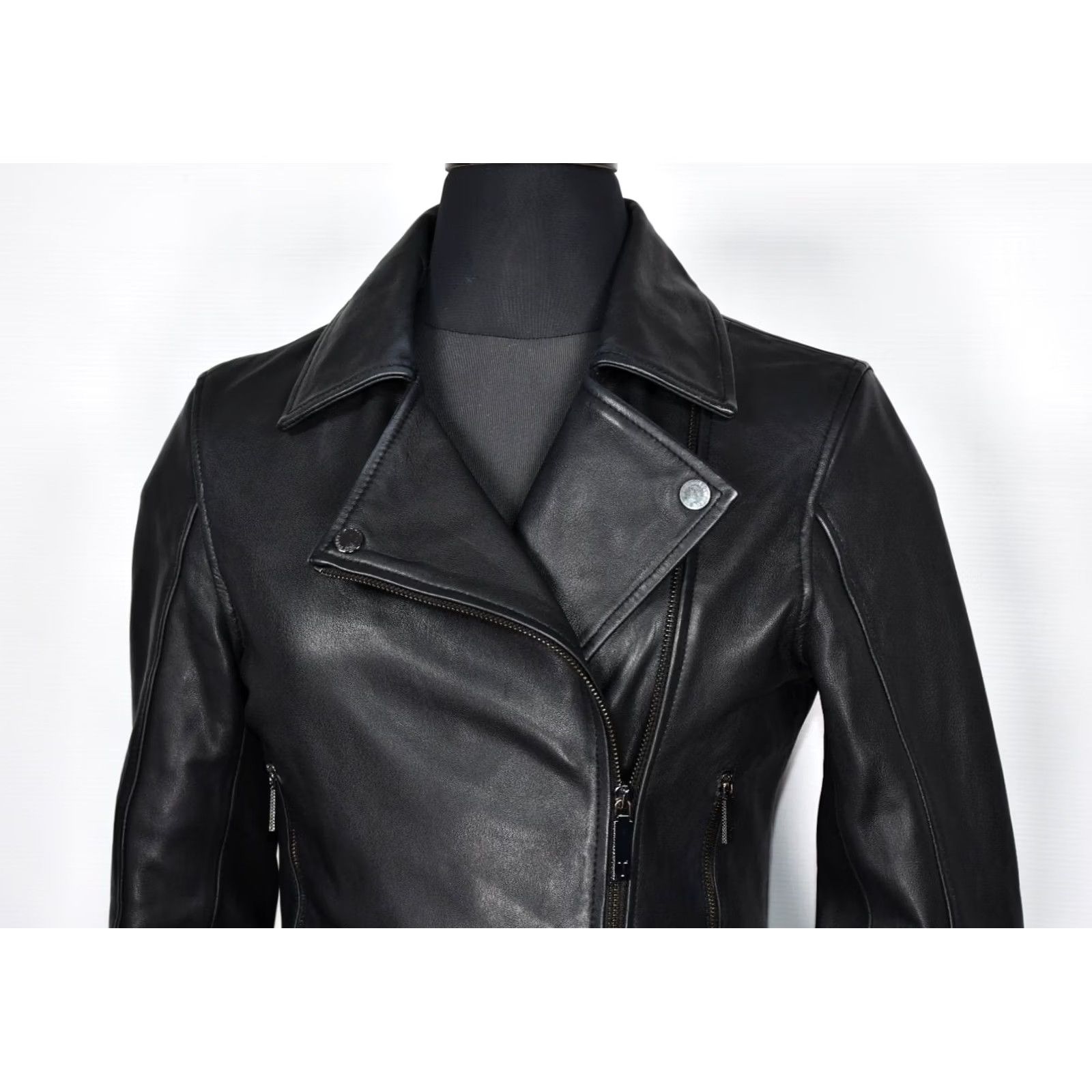 Ted Baker Ted Baker Lizia Minimal Leather Biker Jacket Women's size 4 Black Ted Baker Lizia Minimal Biker Jacket Women Regular XS-XXL Size S / US 4 / IT 40 - 2 Thumbnail