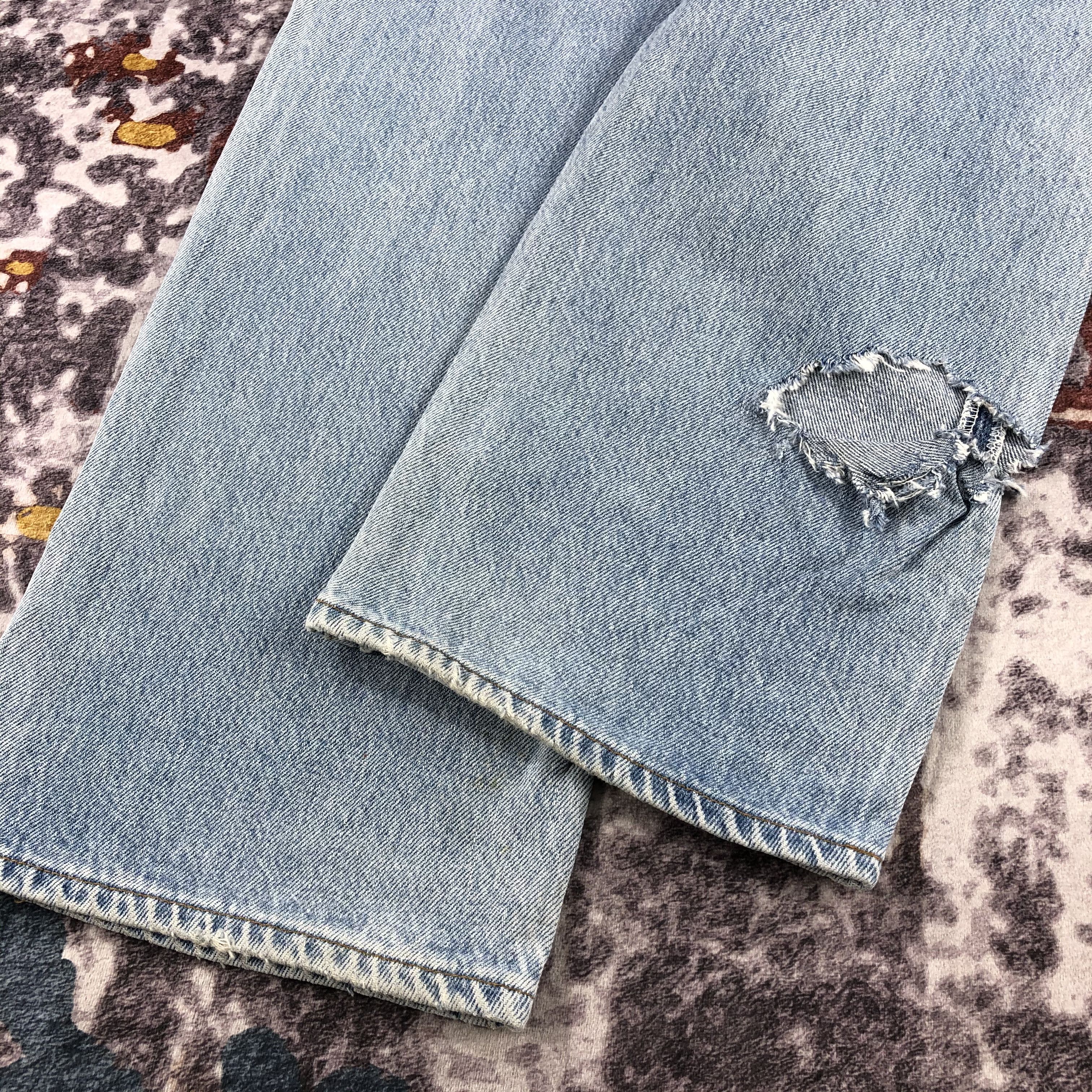 Levi's Vintage 80s Light Wash Levis 501 Jeans-JM2247 Size US 30 / EU 46 - 4 Thumbnail