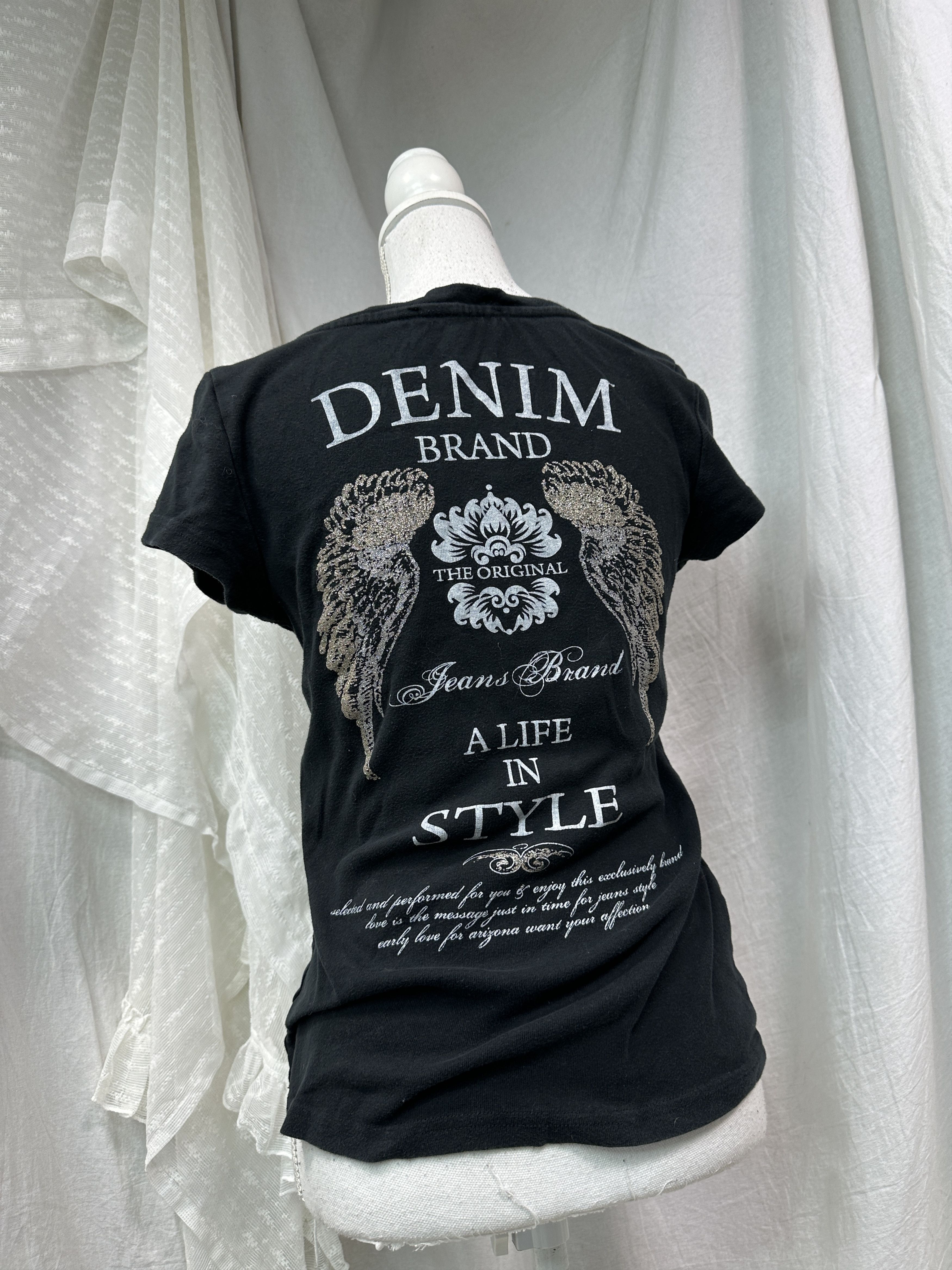 Vintage Vintage Streetwear Printed Sparkly Wing T-shirt Y2K Size US S / EU 44-46 / 1 - 1 Thumbnail