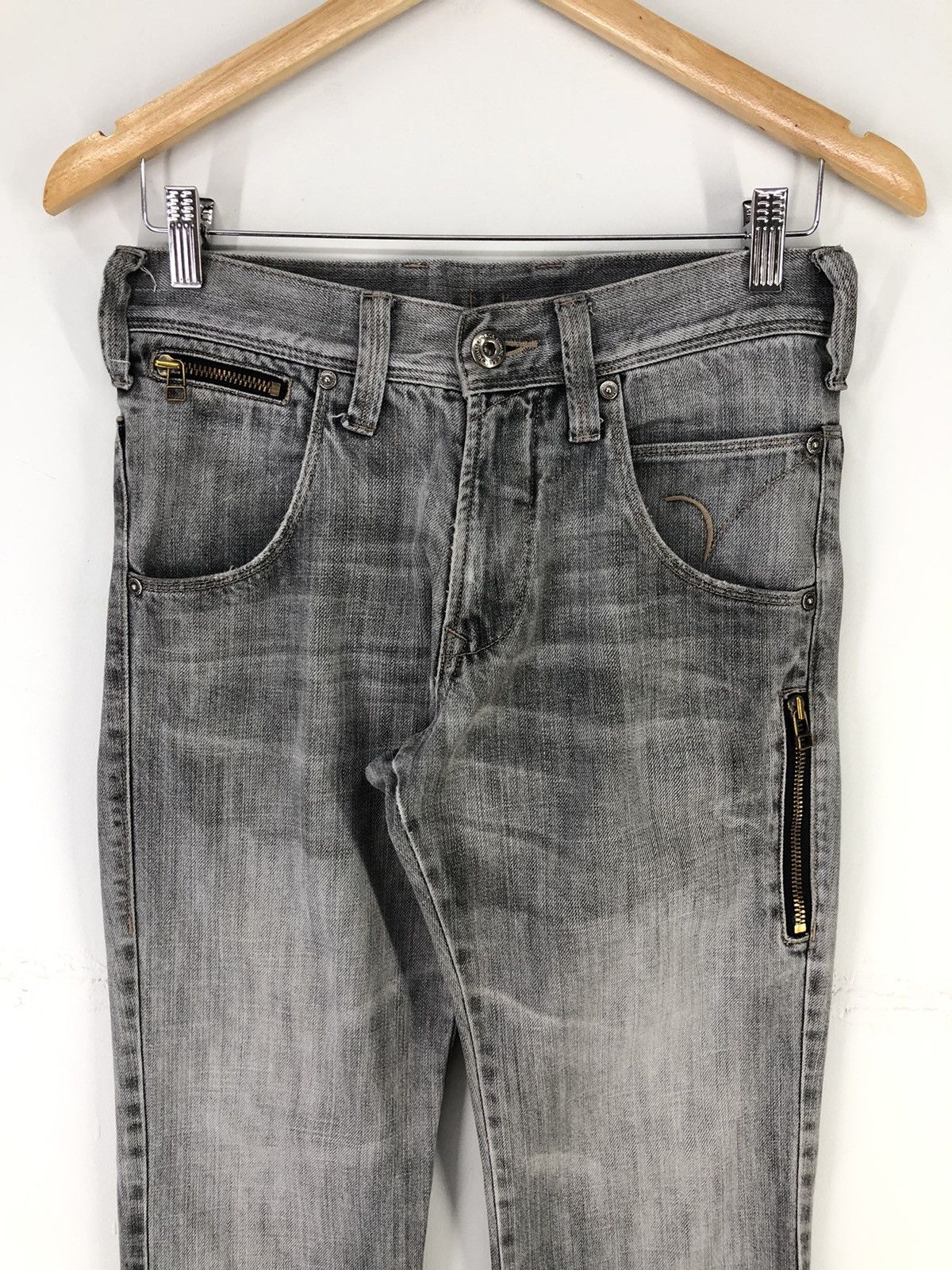 Japanese Brand × Seditionaries Japanese Brand Back Number Buckle Back Light Wash Jeans Size US 28 / EU 44 - 5 Thumbnail