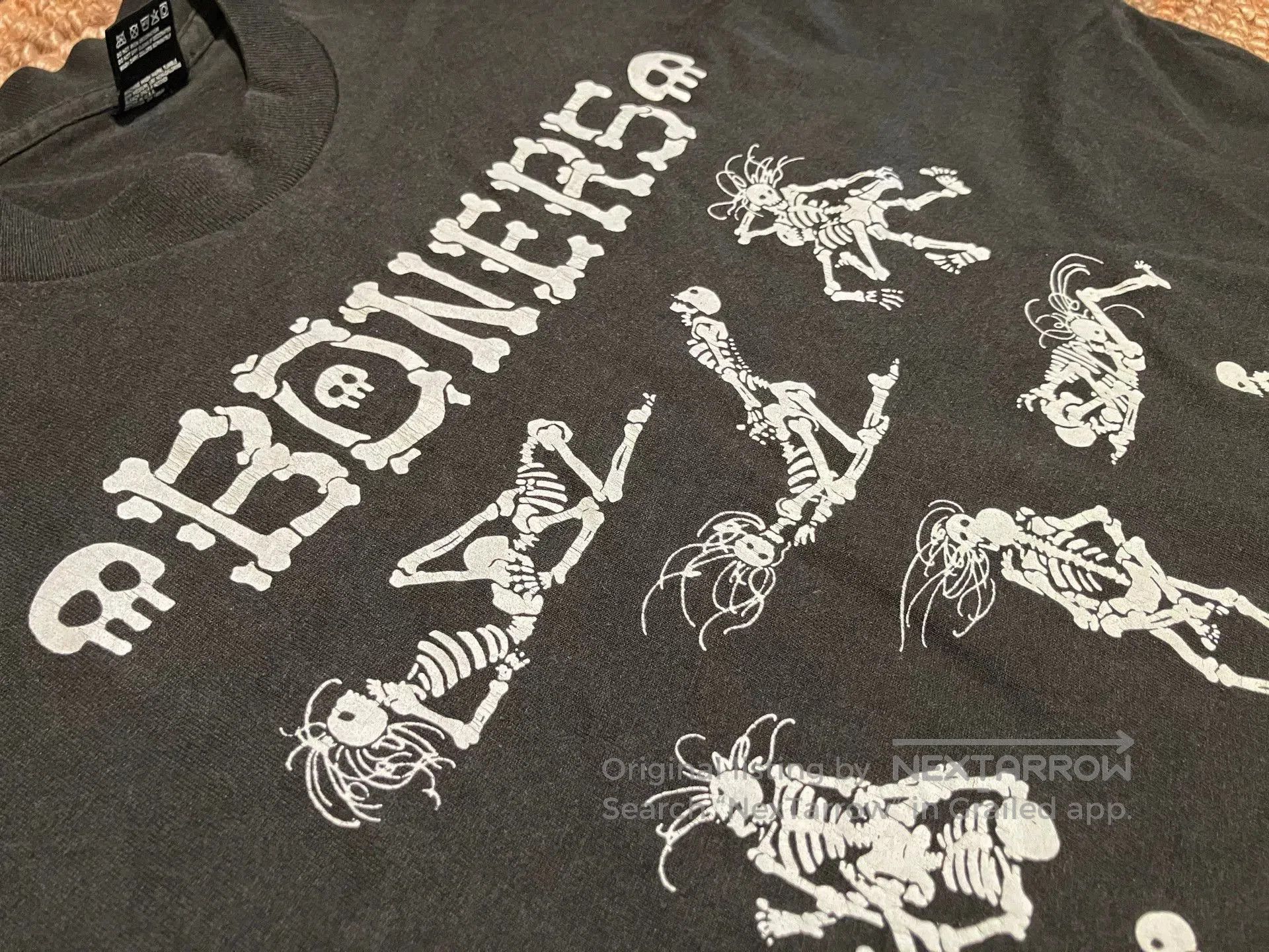 VINNY's Vintage 90s Skeleton Graphic T-Shirt. Size US M / EU 48-50 / 2 - 3 Thumbnail