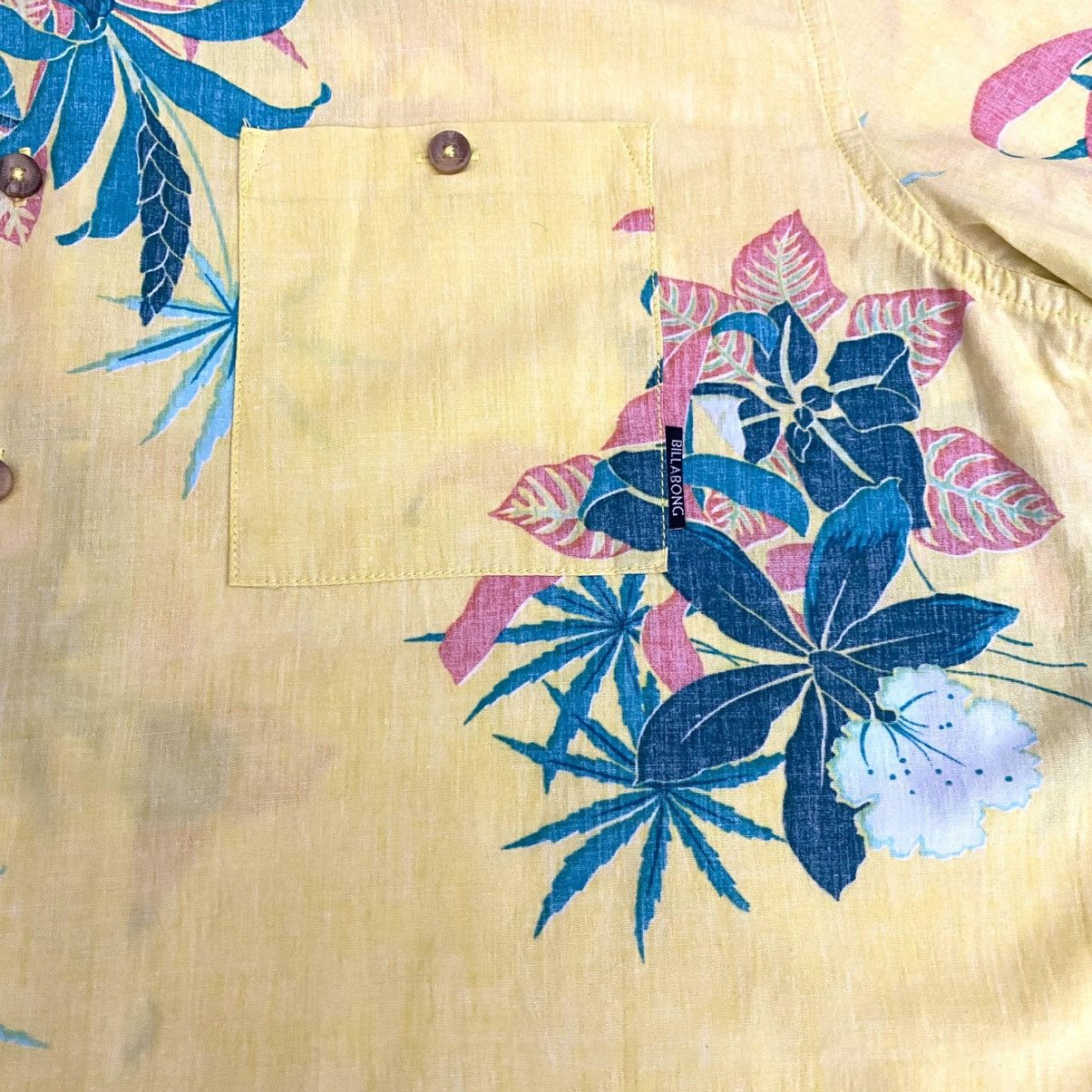 Billabong Billabong Hawaiian Shirt Mens Large Yellow Button Up Floral Size US L / EU 52-54 / 3 - 6 Thumbnail