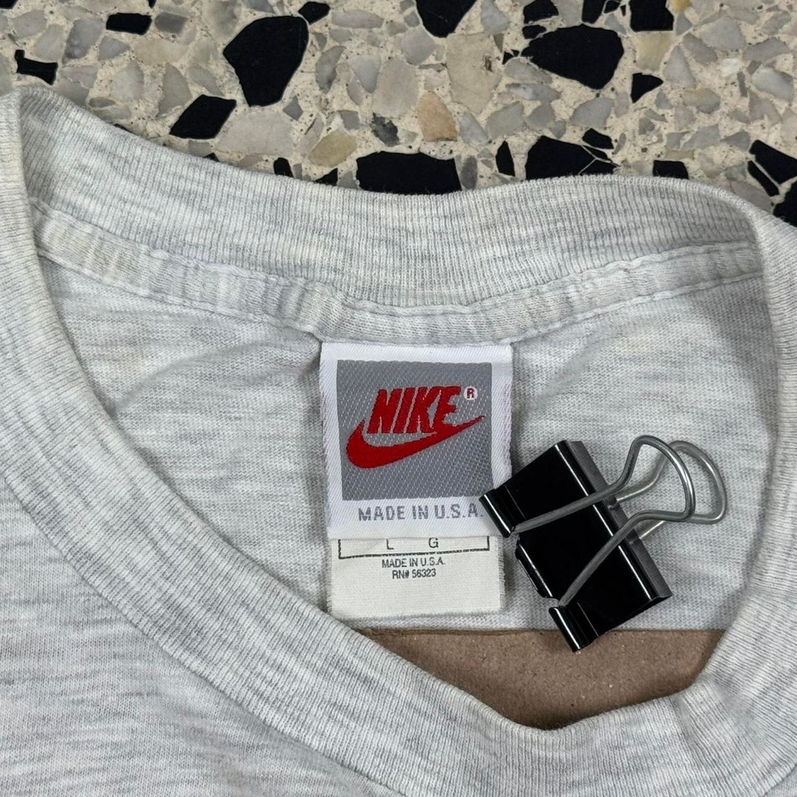 Nike × Vintage VINTAGE 90S NIKE PORKY PIG JUST DO IT SINGLE STITCH TEE: Size US L / EU 52-54 / 3 - 3 Thumbnail