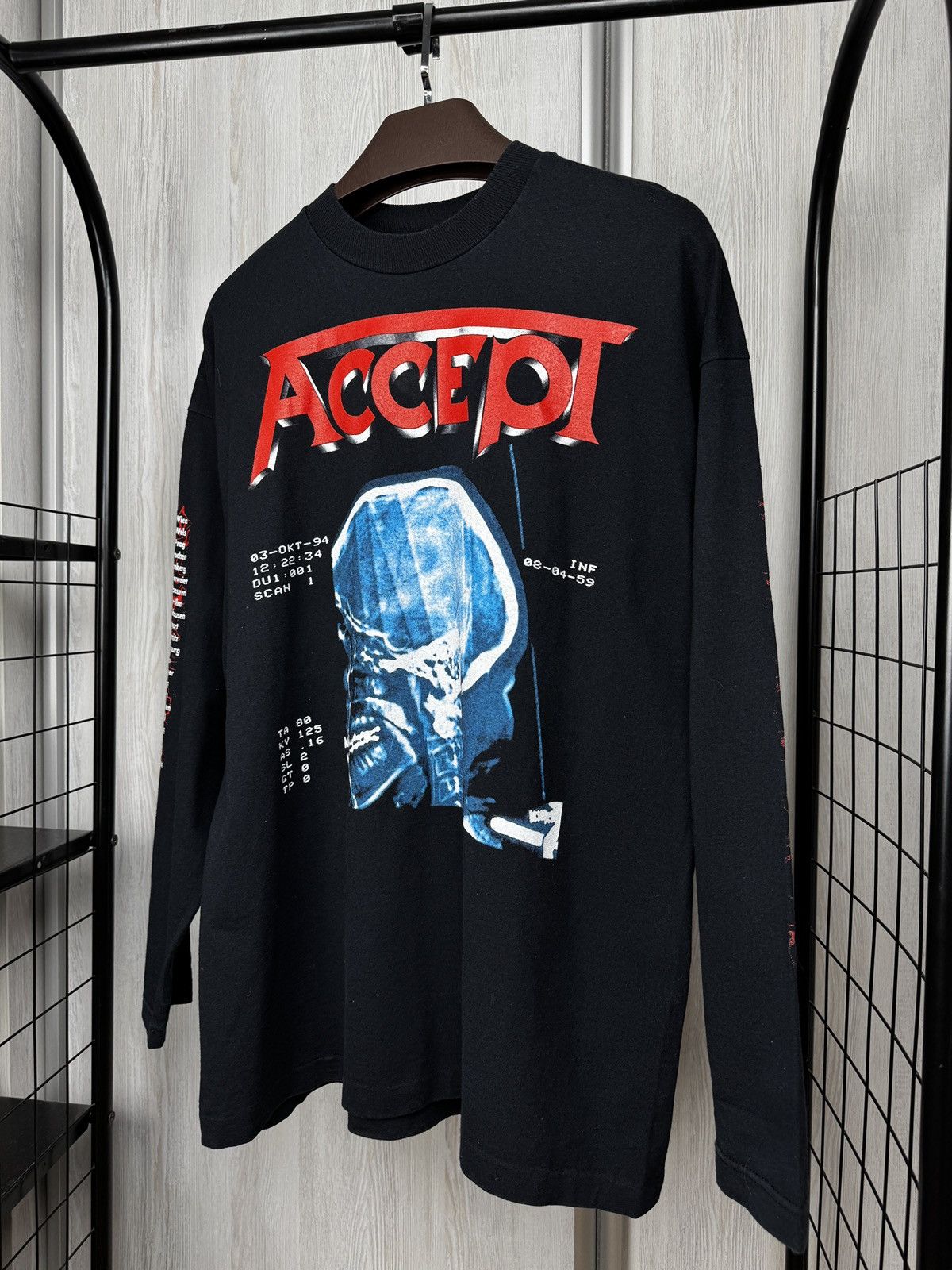 Band Tees Vintage ACCEPT tour ‘94 1994 Death Row Long Sleeve band tee Size US XL / EU 56 / 4 - 6 Thumbnail