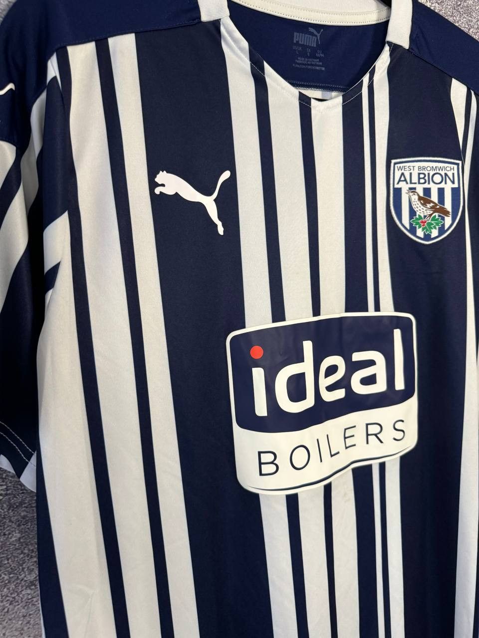 Puma Vintage West Bromwich 2020/21 Puma Soccer Jersey Size US L / EU 52-54 / 3 - 6 Thumbnail