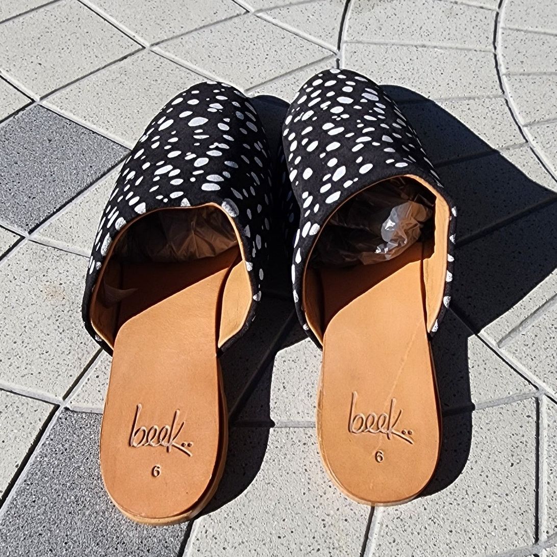beek Beek Polka Dot Handcrafted Mules 6 Size US 6 / IT 36 - 4 Thumbnail