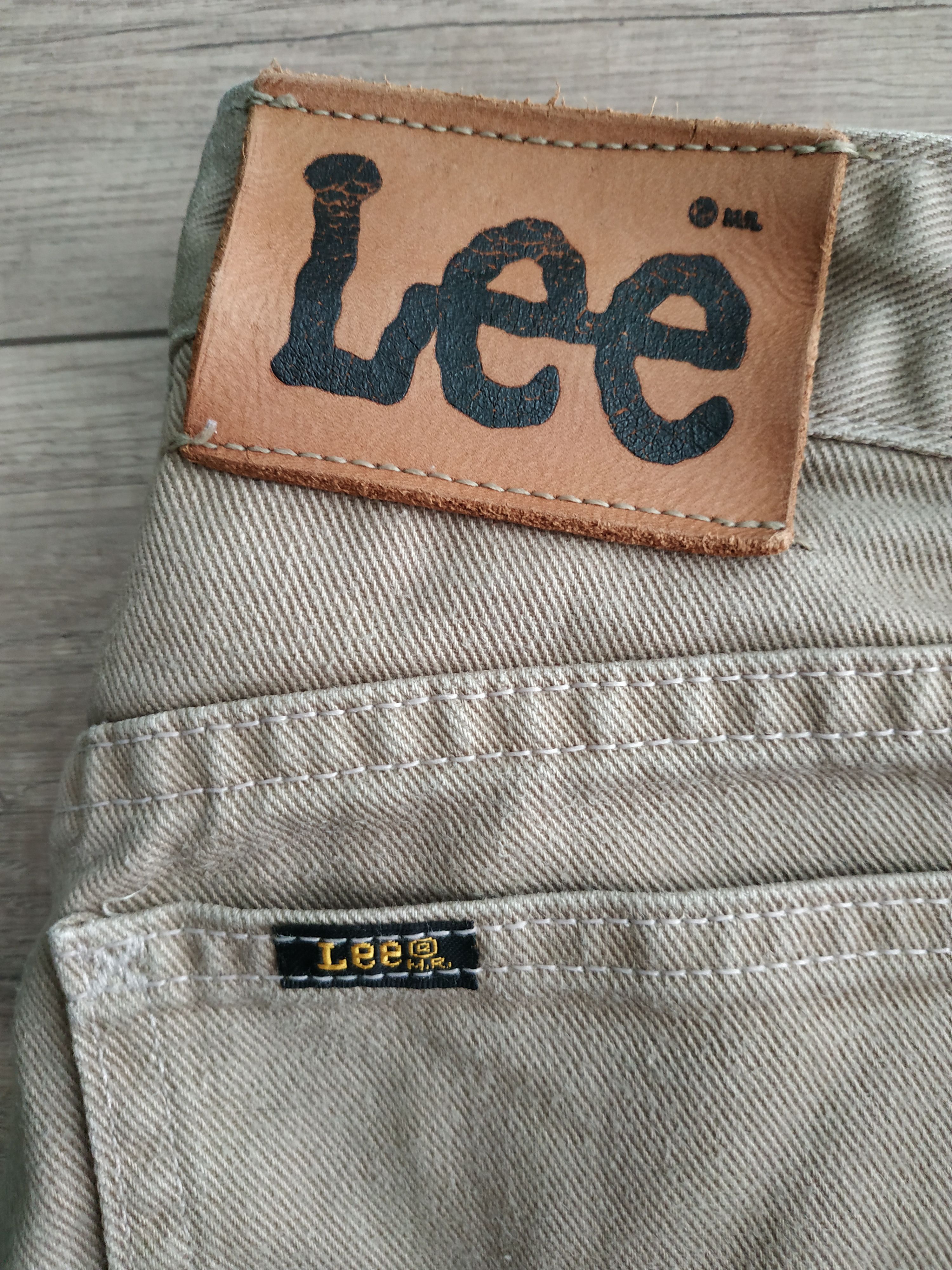 Lee Lee Women's High Waist Vintage 90's Jeans, s. 36-31 Size 28" / US 6 / IT 42 - 6 Thumbnail