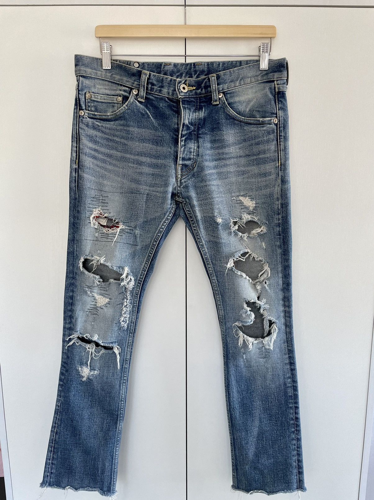 Isamu Katayama Backlash Isamu Katayama Backlash Rock’n’roll Distressed Slim Jeans Size US 34 / EU 50 - 1 Thumbnail