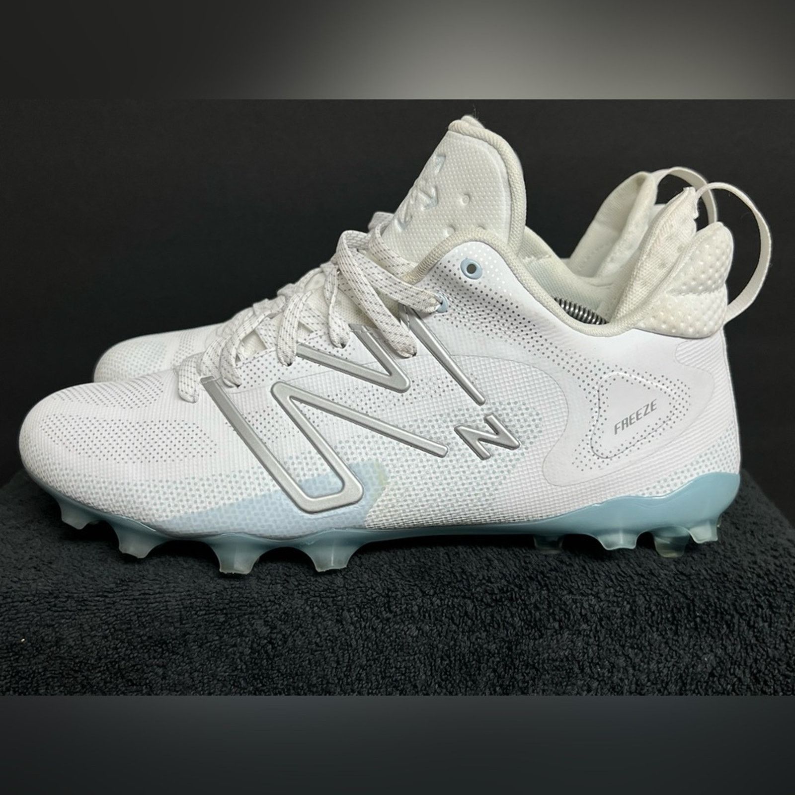 New Balance FreezeLX v4 White Polar Blue'12 2E WIDE Worn 1X