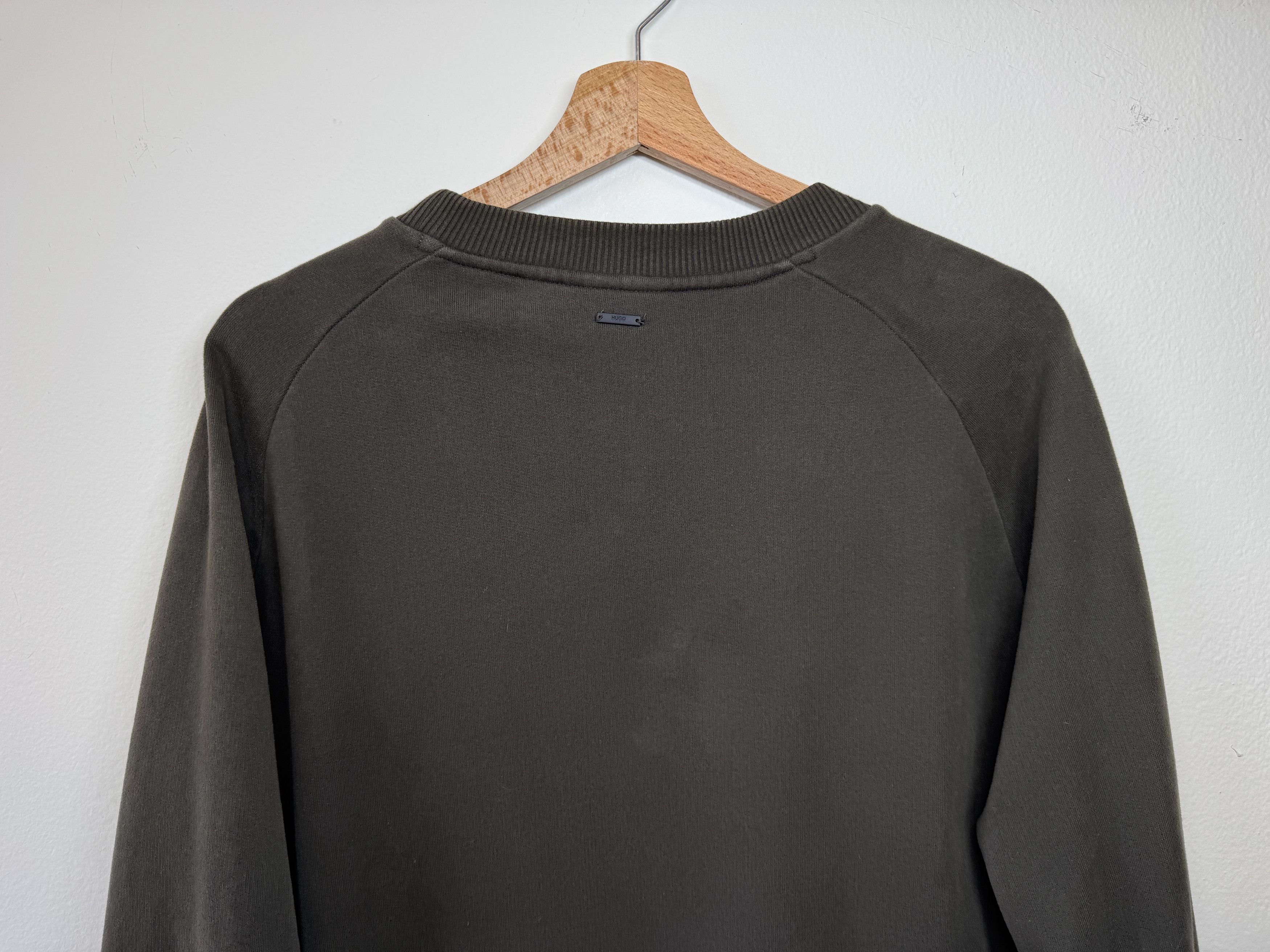 Hugo Boss Hugo Boss military sweater utility olive green M Size US M / EU 48-50 / 2 - 8 Thumbnail