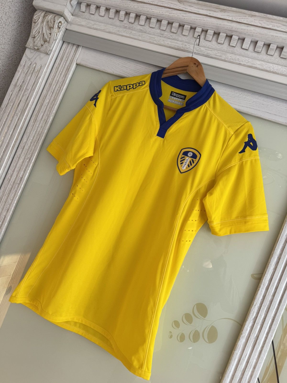 Kappa Leeds United 2015-2016 Away Player Issue Soccer Jersey Kit Size US L / EU 52-54 / 3 - 3 Thumbnail