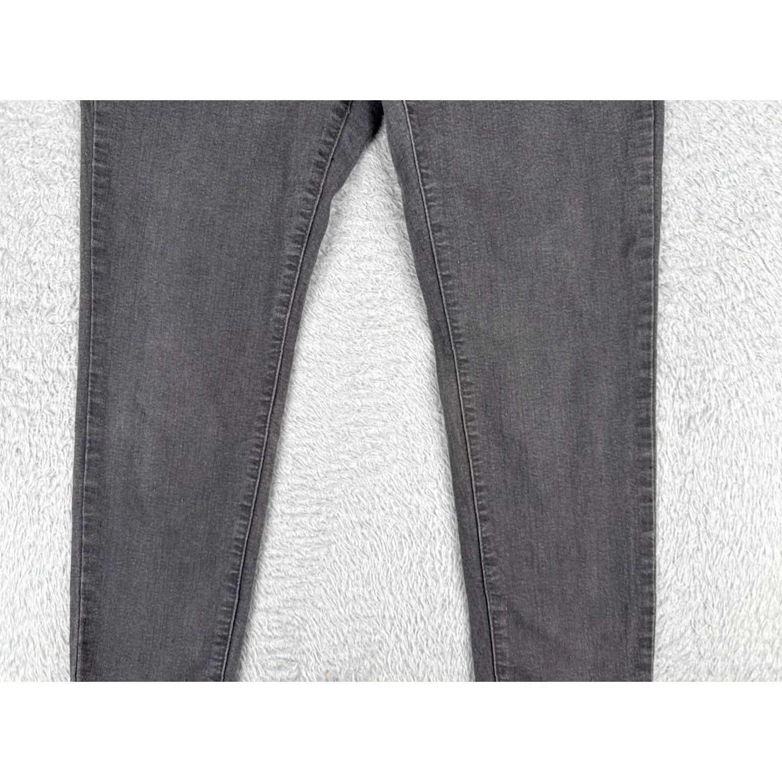 Forever 21 FOREVER 21 Jeans Womens 30 Gray Denim Skinny Cotton Blend Mid Rise 30x28 Jeans Medium Gray 90s American Classic Designer Womens Jeans Size 30" / US 8 / IT 44 - 3 Thumbnail