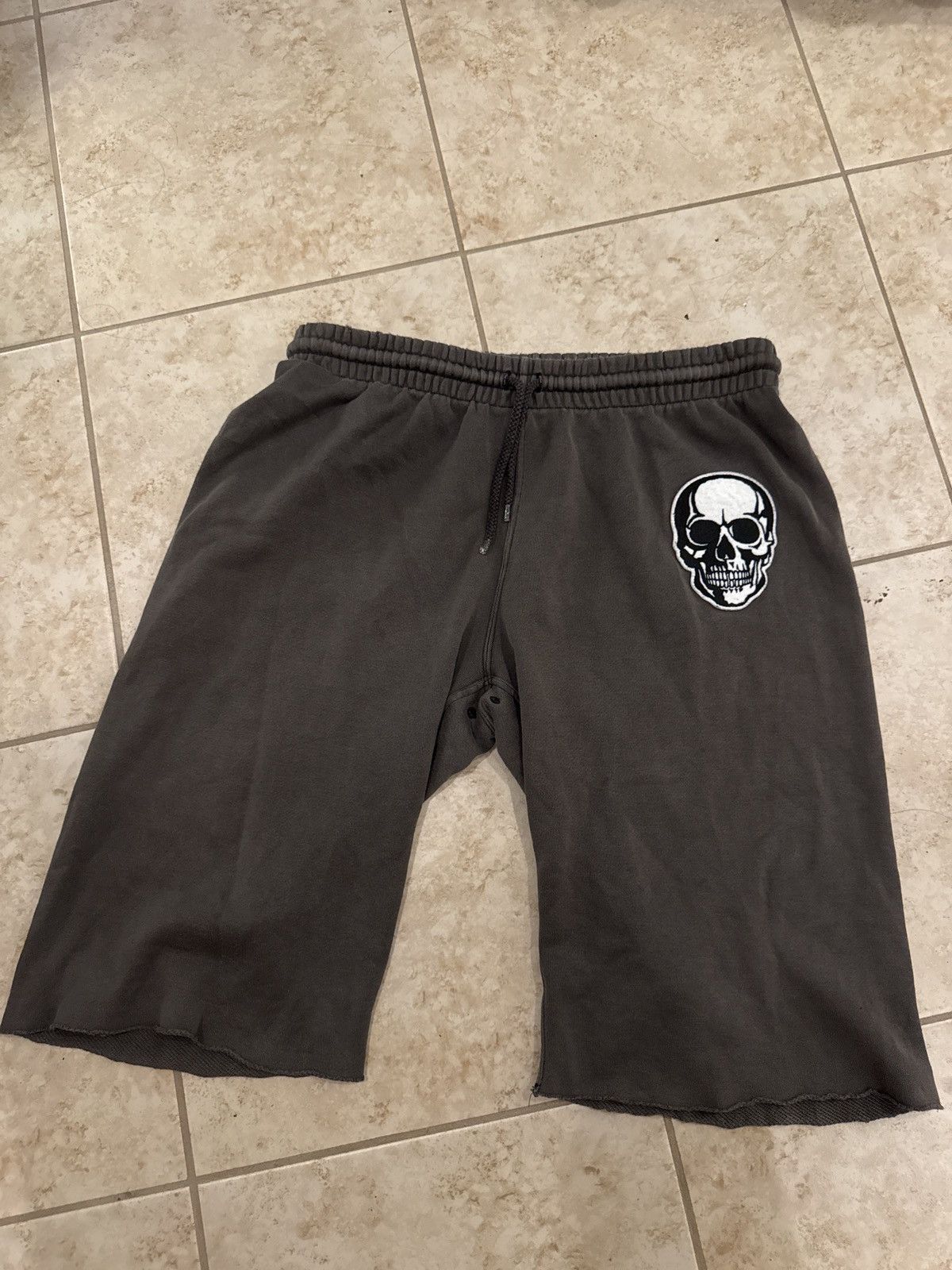 Number (N)ine Number (N)ine SS04 Skull sweat shorts | Grailed