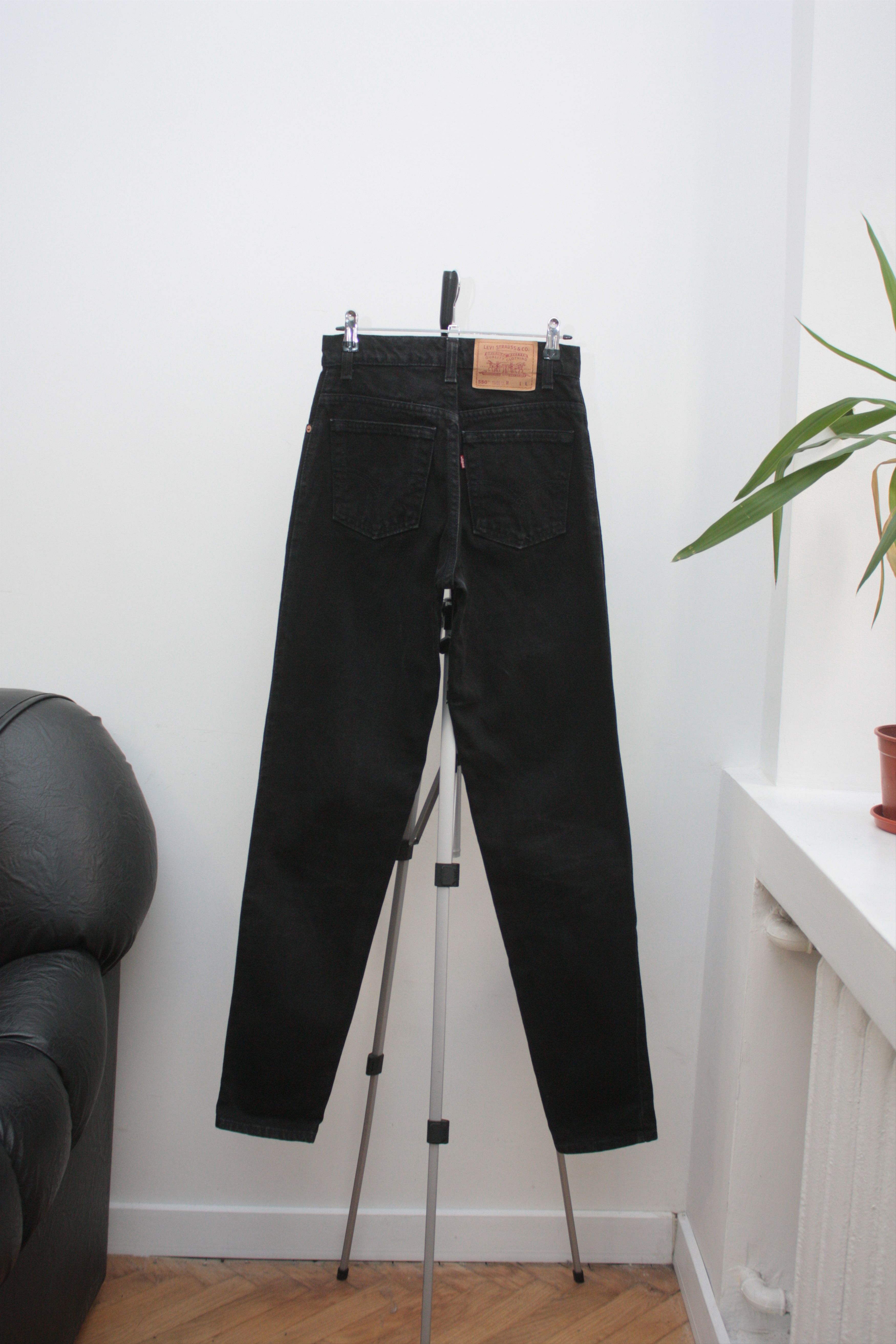 Levi's Levi's 550 Vintage Black Denim Jeans Made In USA Size 26" / US 2 / IT 38 - 2 Thumbnail